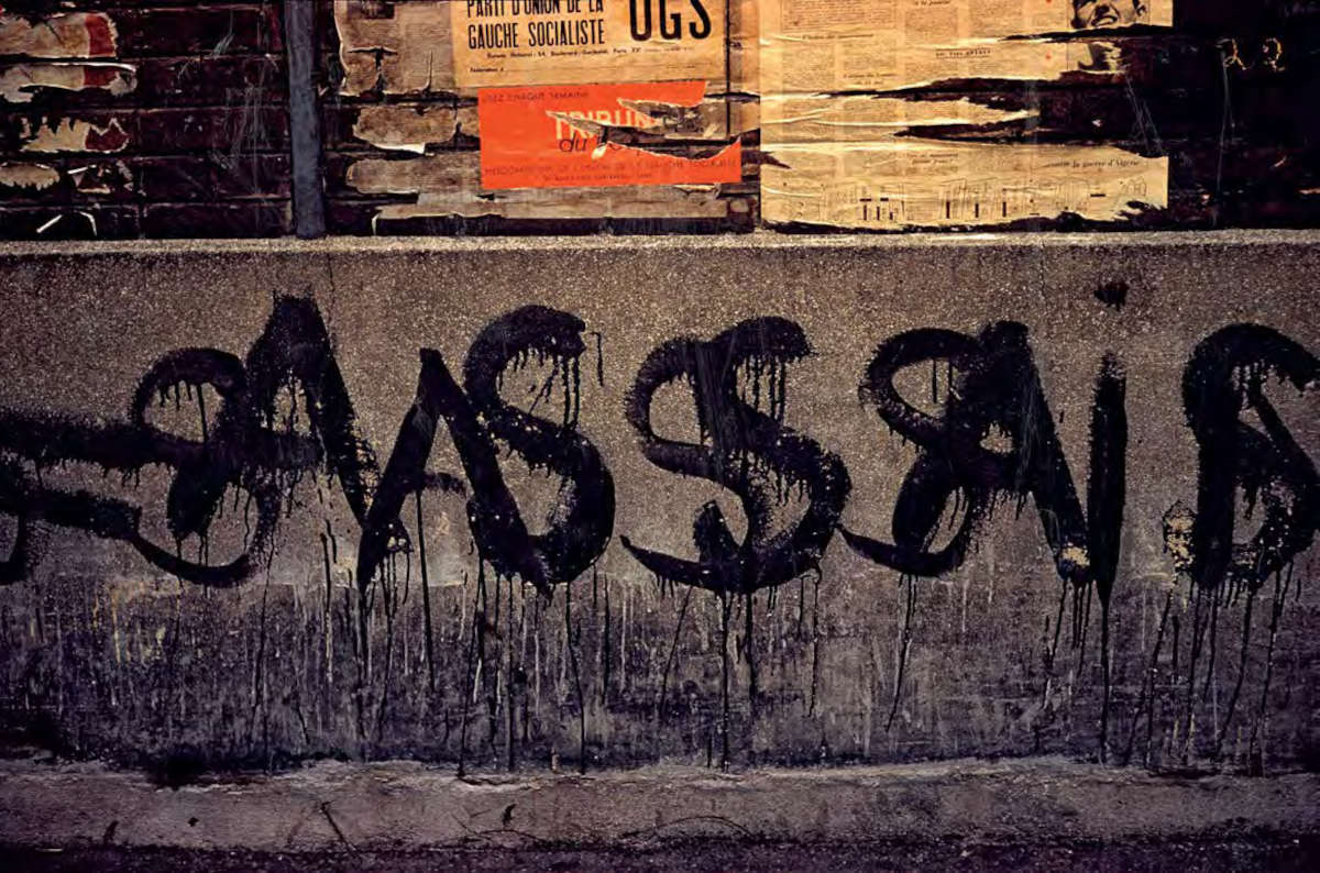 Brassaï, Assassins, graffito (1950s) © Estate Brassaï Succession - Philippe Ribeyrolles Brassaï, Assassins, graffito (1950s) © Estate Brassaï Succession - Philippe Ribeyrolles