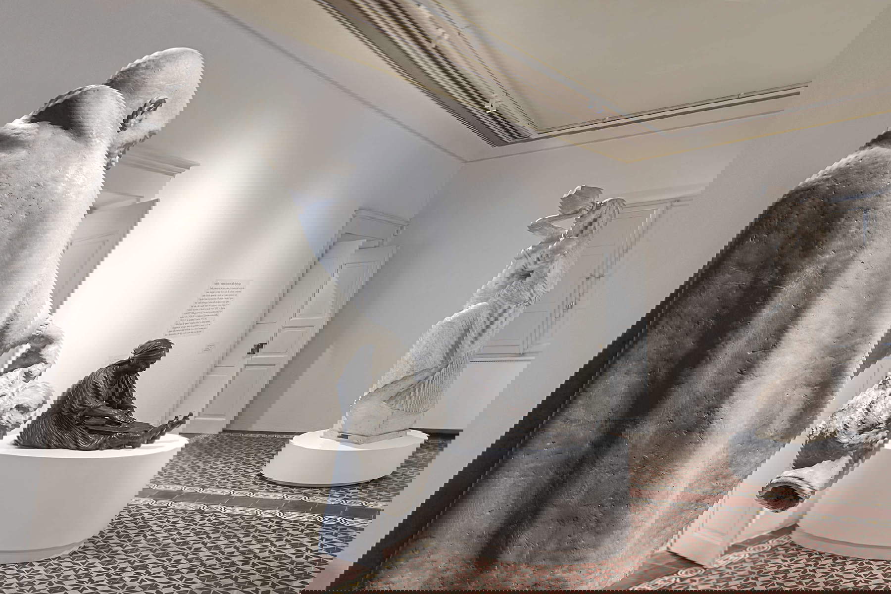 Allestimenti della mostra Francesco Ciusa, la forma del mito. Foto: Nelly Dietzel