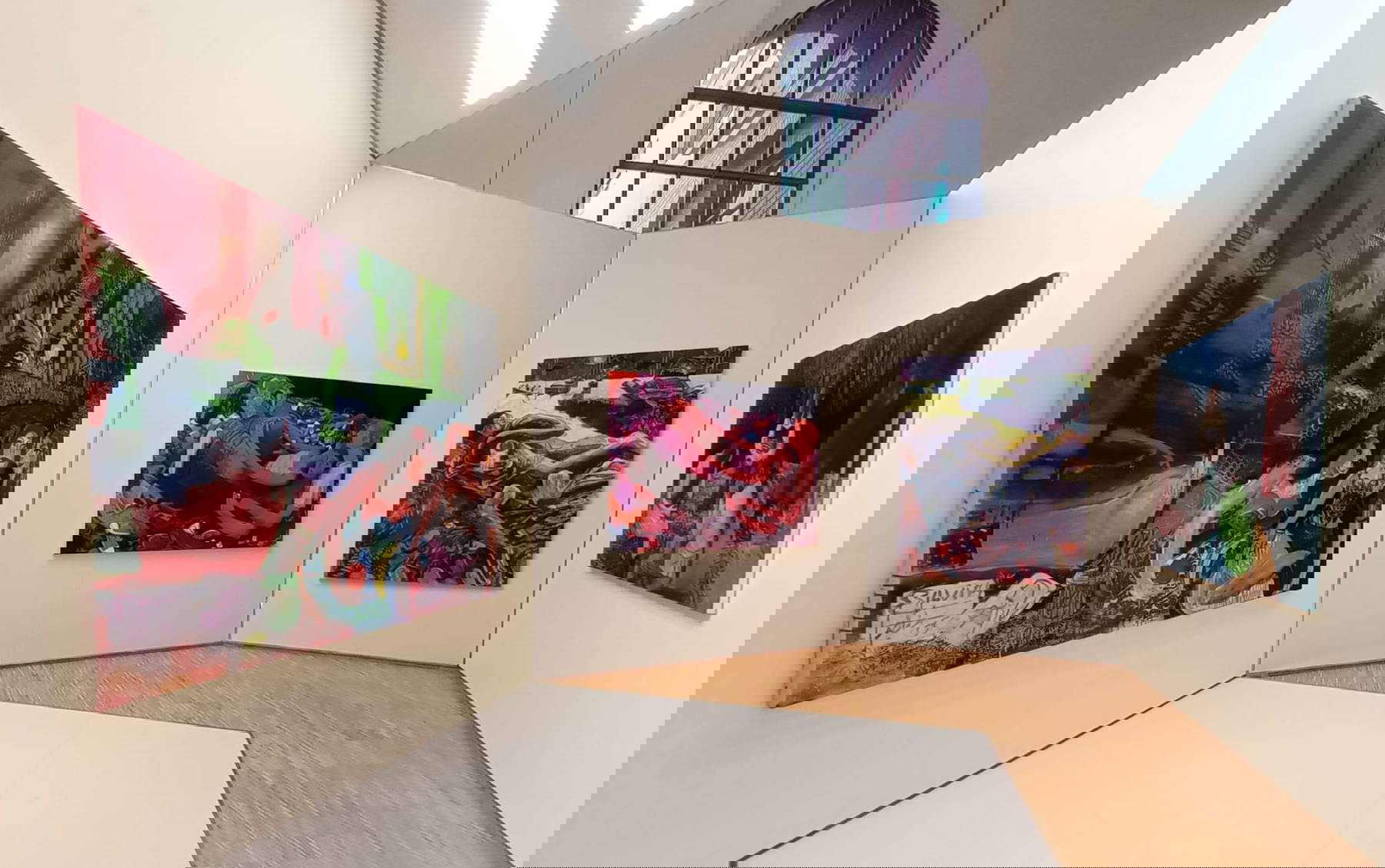 A room in the exhibition Pittura italiana oggi (2023). Photo: Federico Giannini