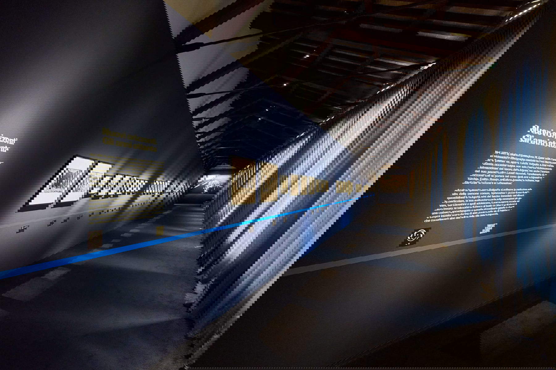 Allestimenti della mostra Letizia Battaglia. L'opera: 1970-2020, Forlì, Museo Civico San Domenico, 2025. Foto: Emanuele Rambaldi Allestimenti della mostra Letizia Battaglia. L'opera: 1970-2020, Forlì, Museo Civico San Domenico, 2025. Foto: Emanuele Rambaldi