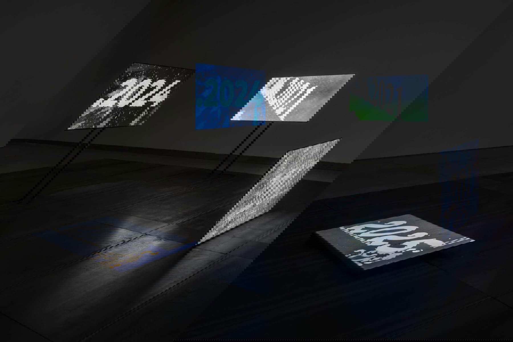 Open Group, Years. Installation at Tenuta dello Scompiglio (Vorno, Capannori, Lucca). Photo: Leonardo Morfini