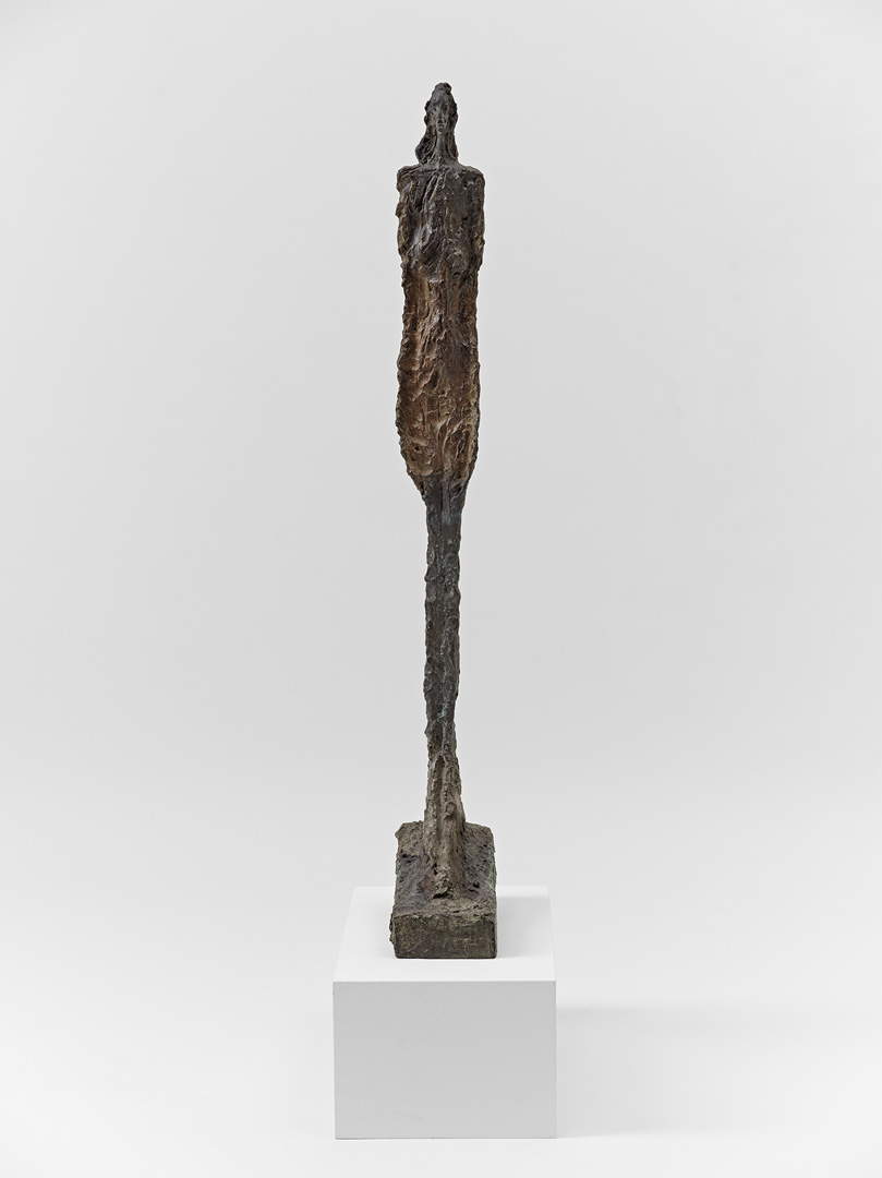 Alberto Giacometti, Femme de Venise VIII (1956; bronzo, 121 x 15,8 x 33,7 cm; Basilea, Fondation Beyeler)