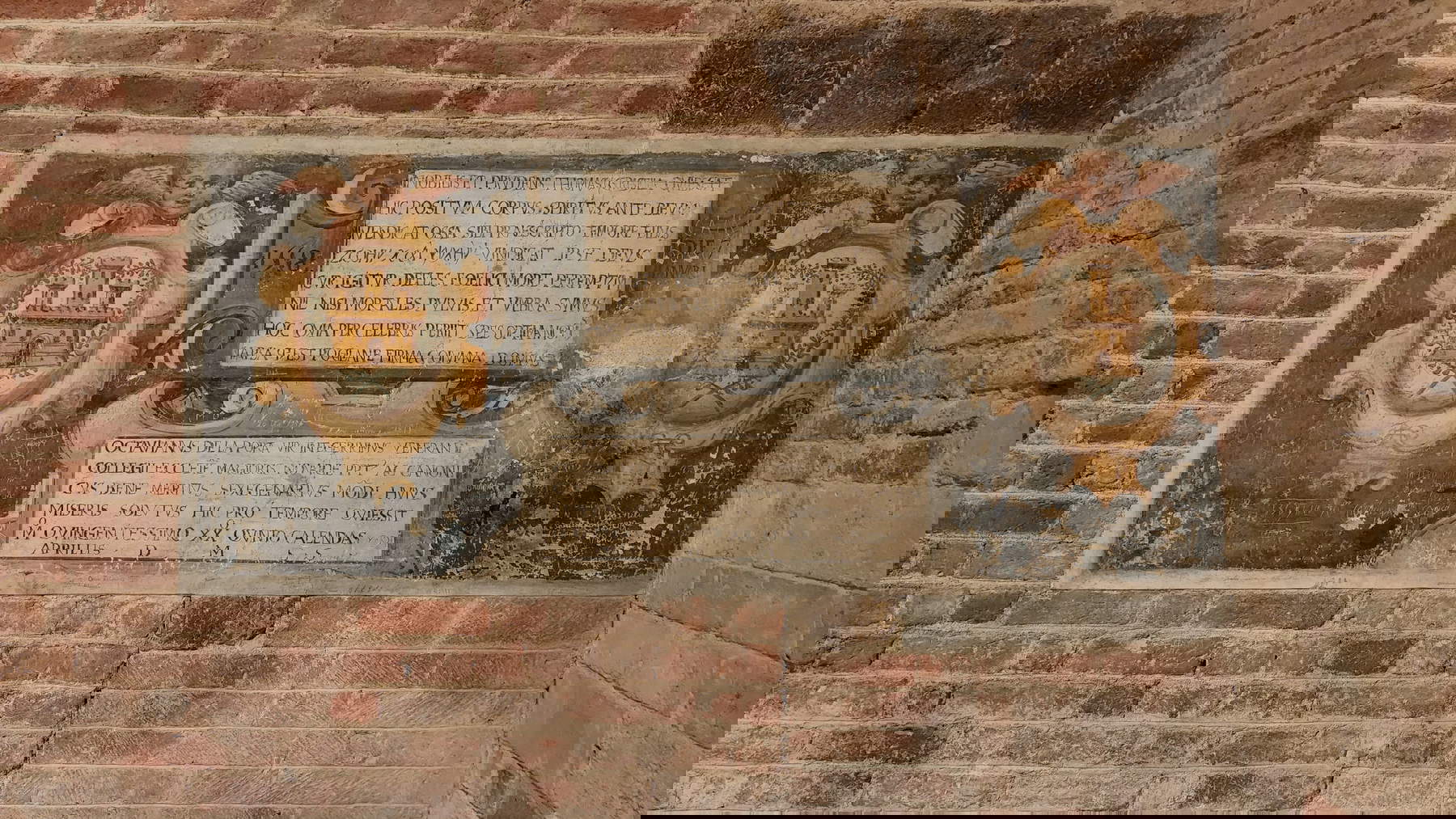 Abbazia di Santa Maria di Vezzolano. Foto: Federico Giannini