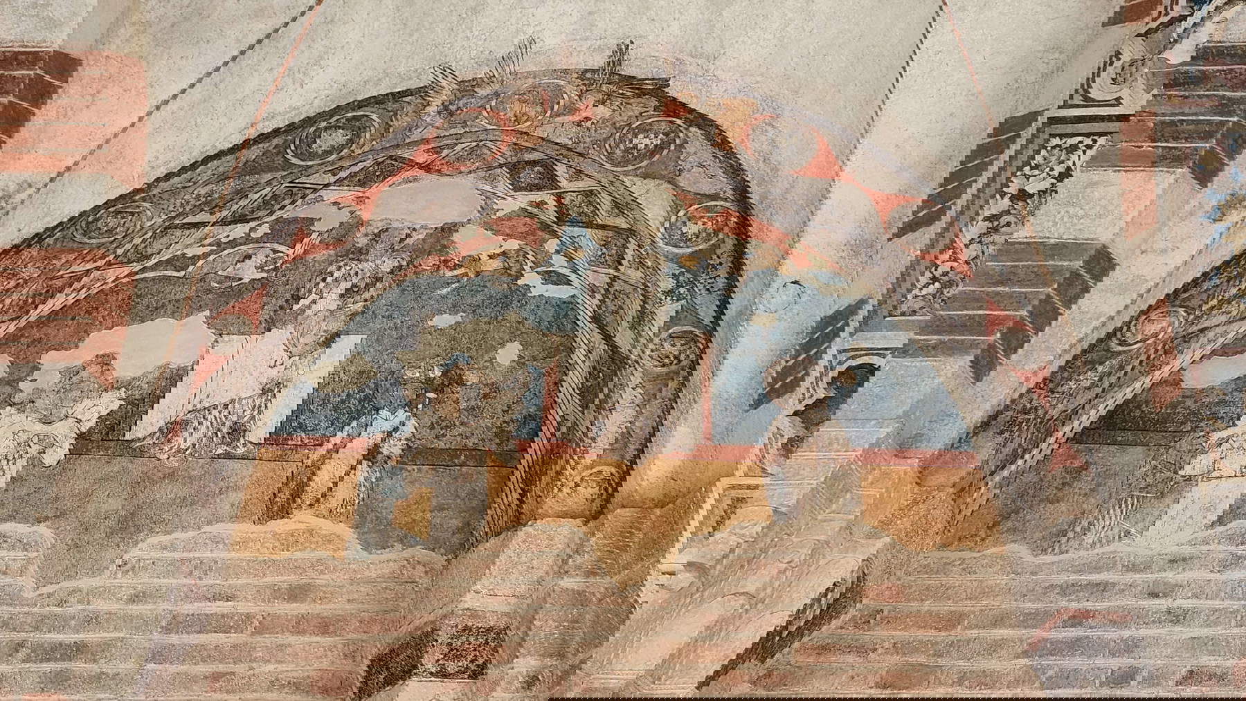 Abbazia di Santa Maria di Vezzolano. Foto: Federico Giannini