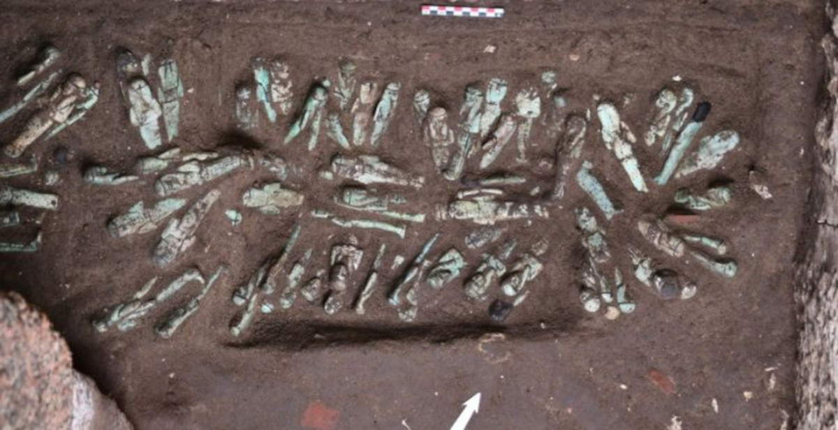New discoveries at Tanis (Egypt): 225 ushabti and a riddle solved in the royal necropolis