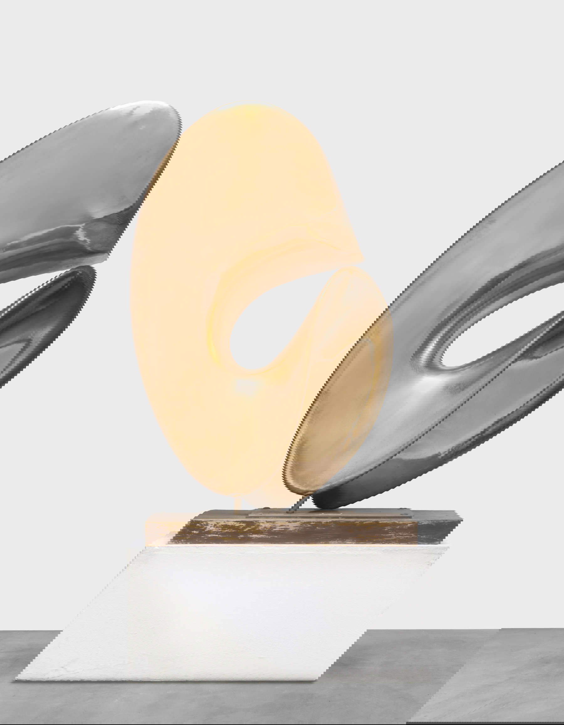 Alberto Viani, Akt in der Sonne (1956; Bronze, 130x75x100 cm)