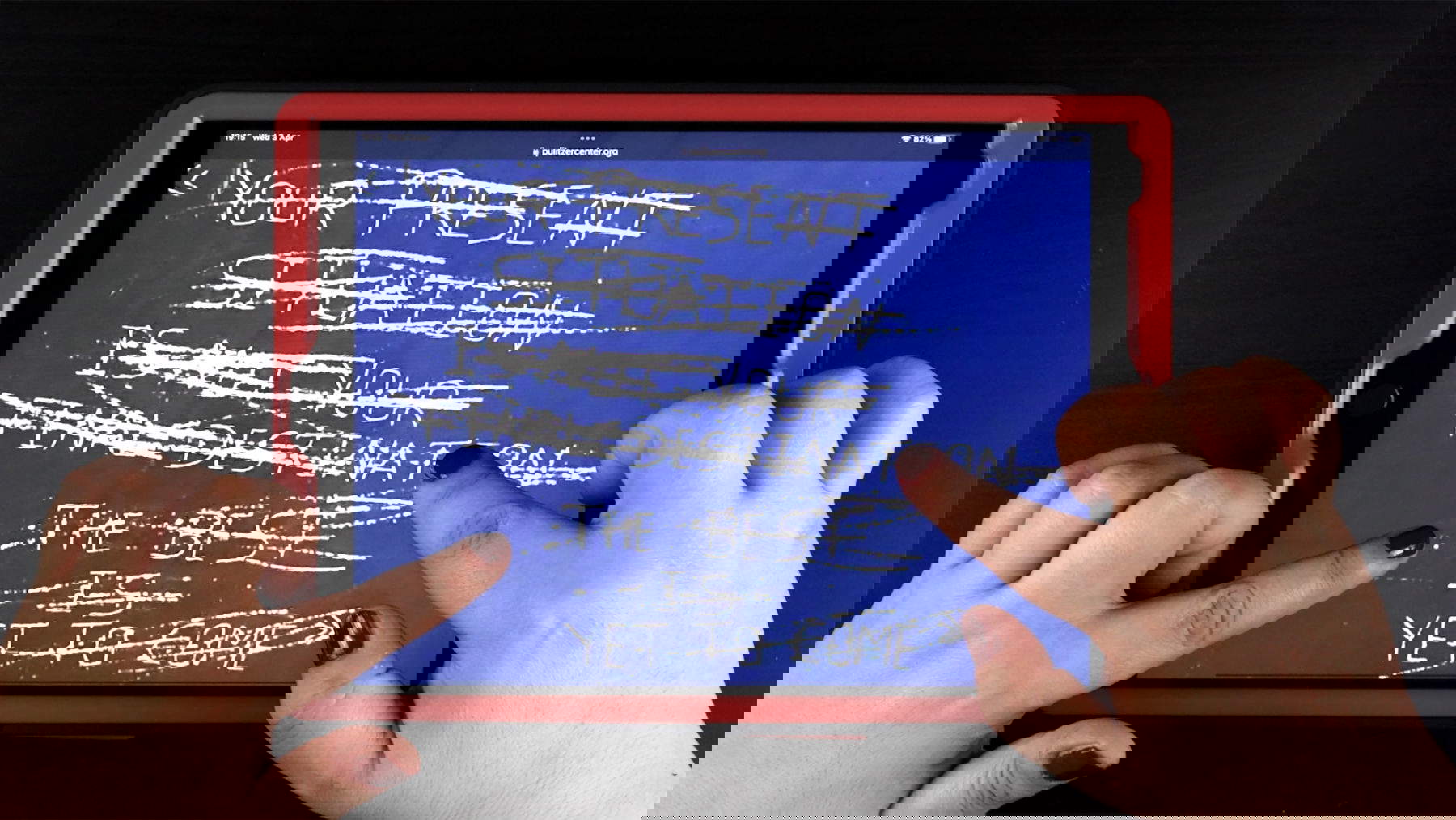 Alessandra Ferrini, Gaddafi in Rome: Anatomy of a Friendship (2024; Installazione video a due canali, still dal video). Su concessione dell'artista.