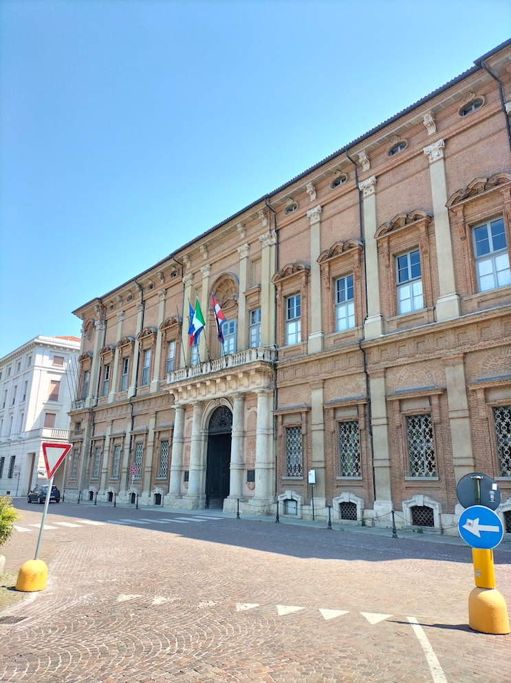 Palacio Ghillini Palacio Ghillini