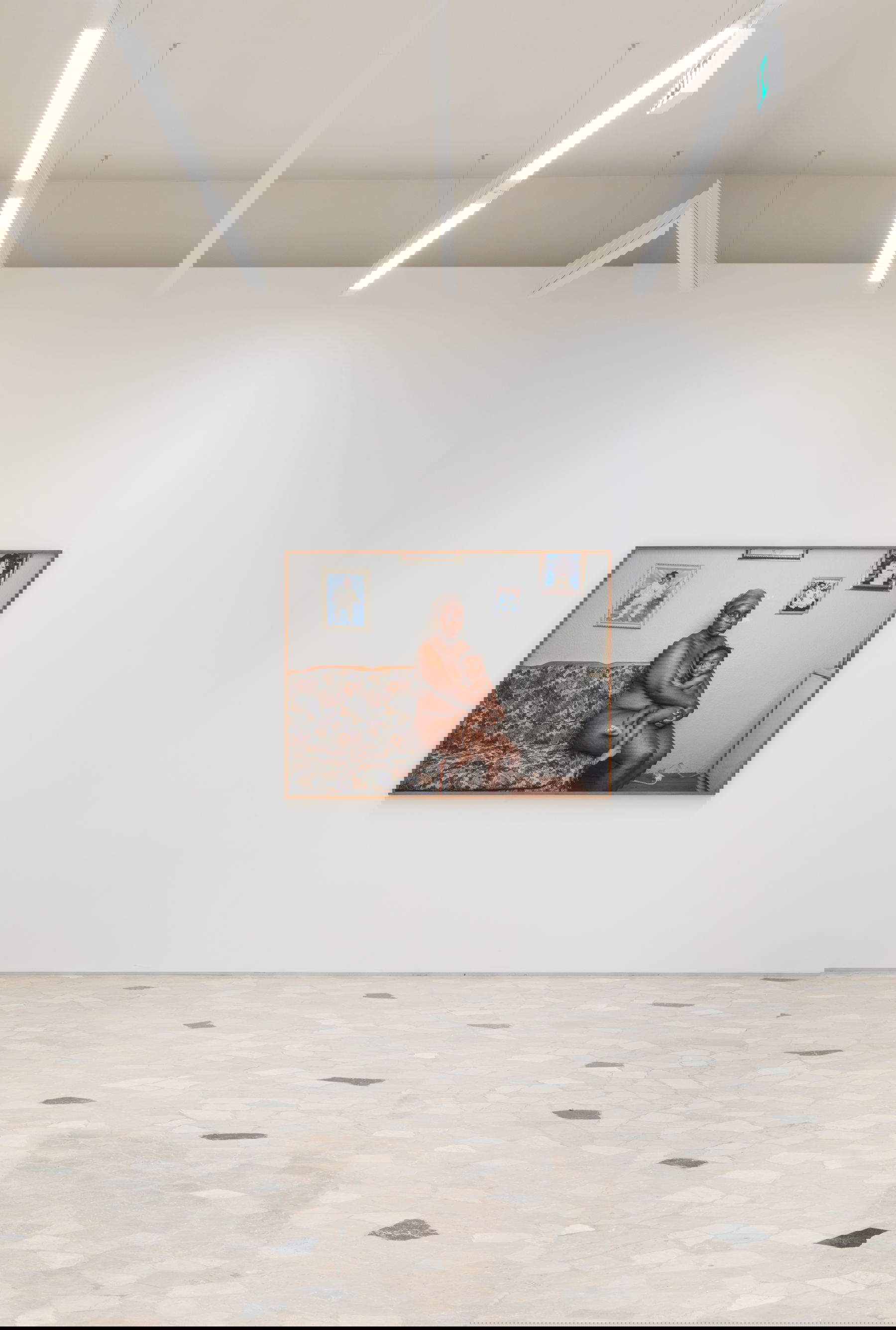 Ansicht des Ausstellungslayouts von Pieter Hugo, Affinities / Affinitäten. Foto: &copy;Giovanni Canova