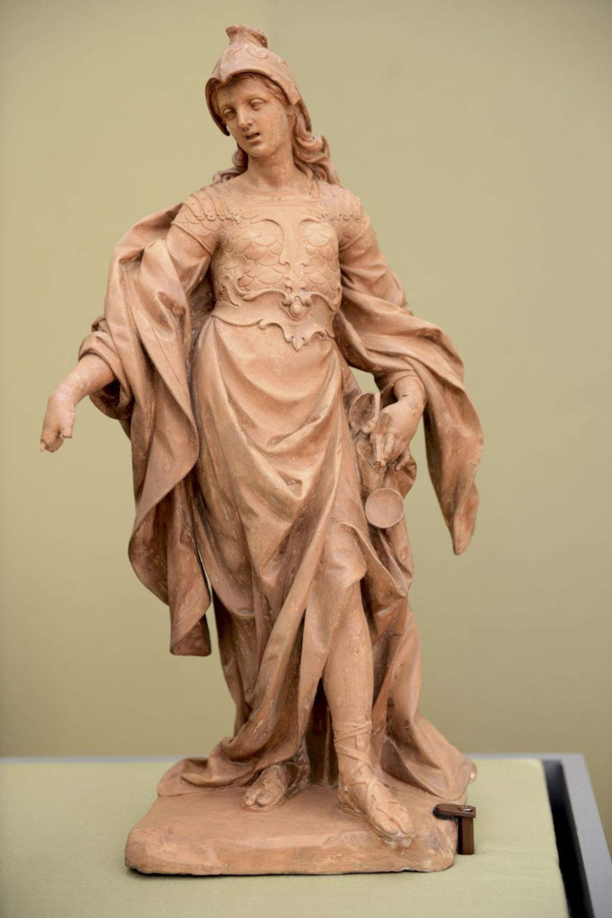 Ambito Napoletano, Allegoria della Giustizia, (2. Hälfte 18. Jahrhundert, Terrakotta, 58 cm; Neapel, Certosa di San Martino, Inv. 12127)