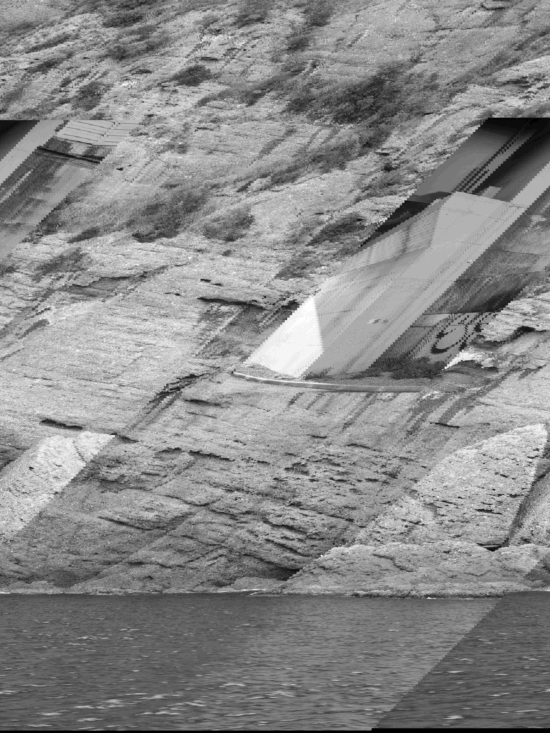 Anna Positano, Meriggiare pallido e assorto (2025)