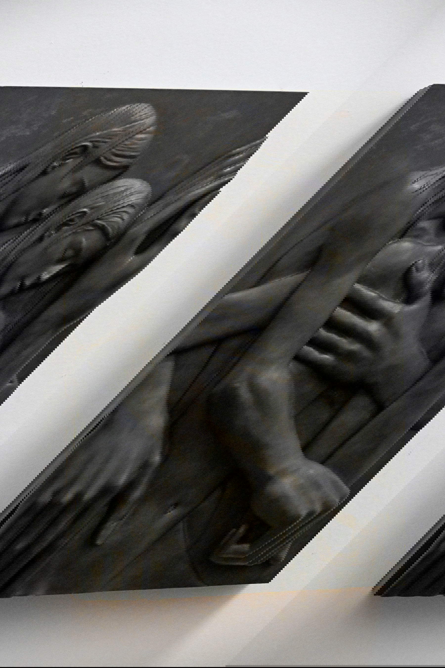 Ausstellungsgestaltung von Anne Imhof. Mit freundlicher Genehmigung von nvstudio - Stiftung Serralves