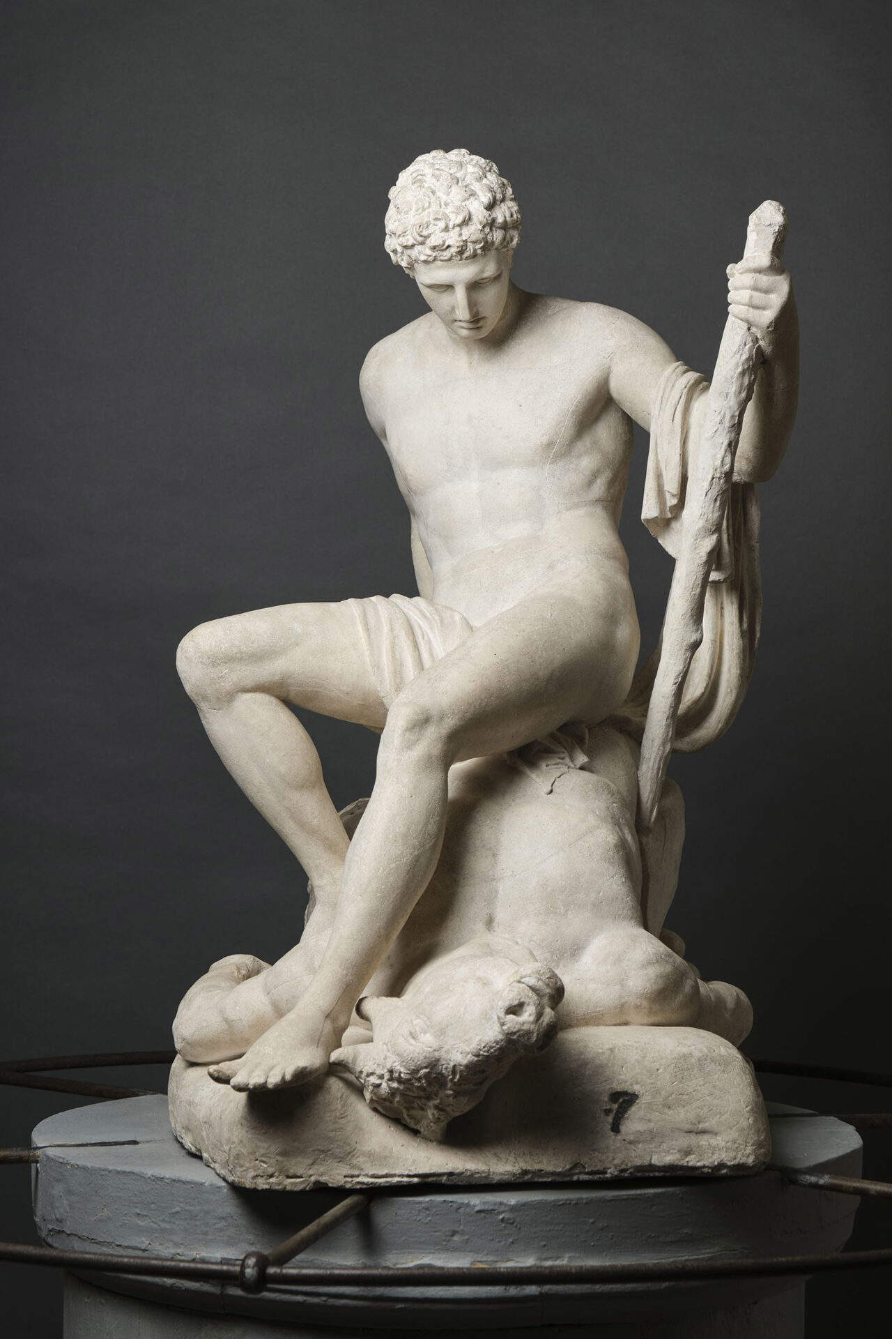 Antonio Canova, Teseo sobre el Minotauro (1783). Foto: Lino Zanesco.