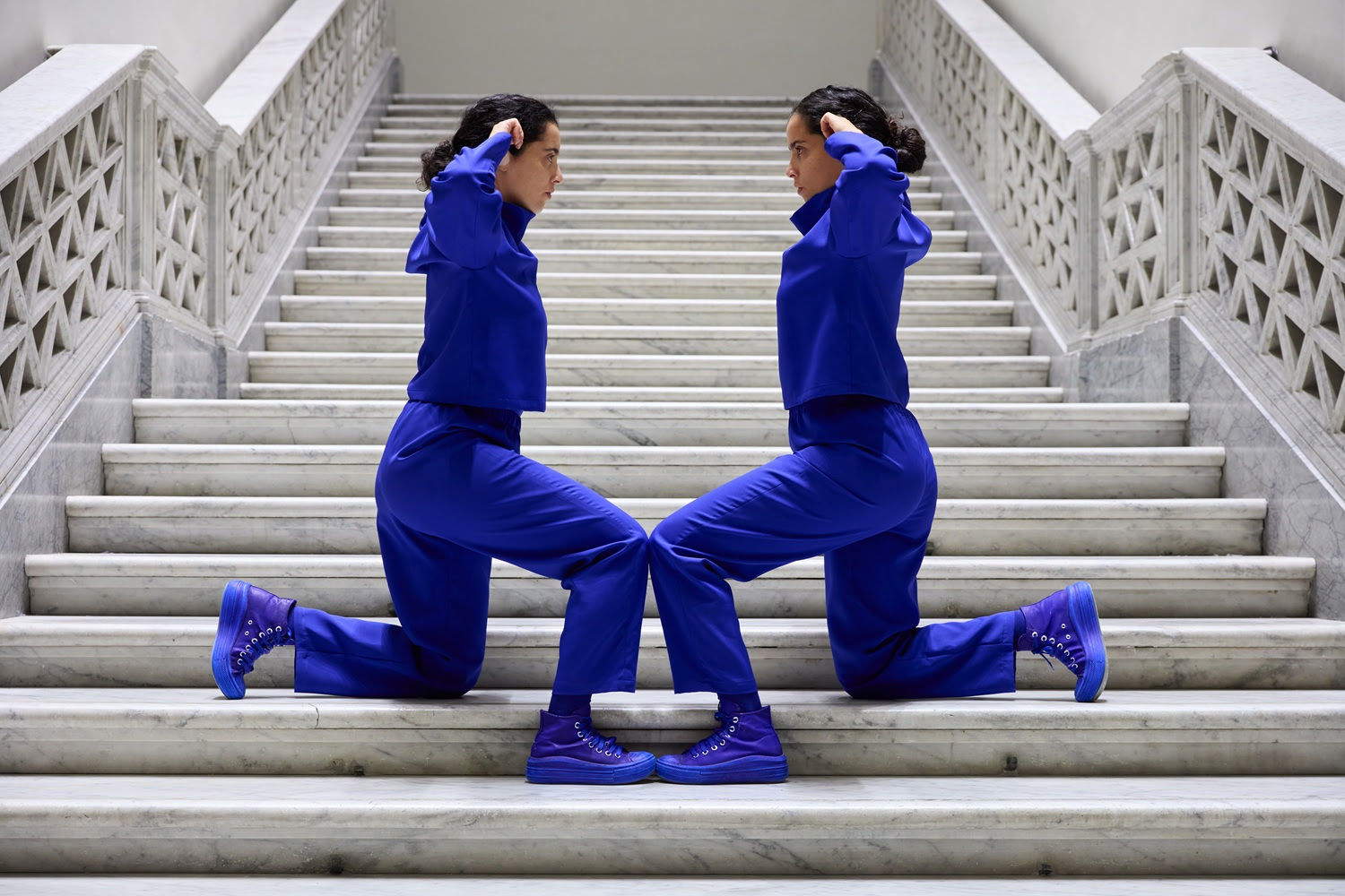 Antonio Della Guardia, Know Not To Be - 3 (2025; performance, 20', performers Anna Bocchino, Clara Bocchino, sound designer Gabriel Fischer; Rome, 18th Quadriennale d'arte, Fantastica, Palazzo Esposizioni, October 11, 2025 - January 18, 2026) Photo courtesy of Fondazione La Quadriennale di Roma. Photo: Agostino Osio - Alto Piano