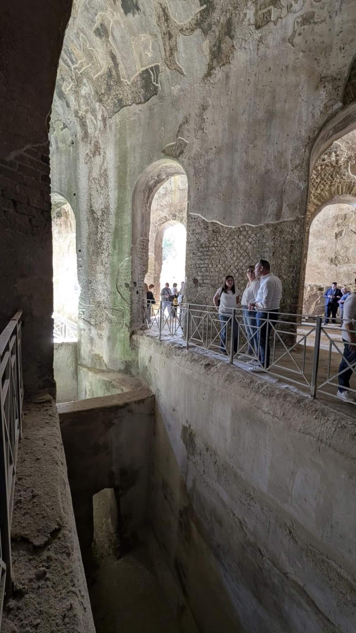 Riaprono Piscina Mirabilis, Cento Camerelle e le prigioni del Castello di Baia