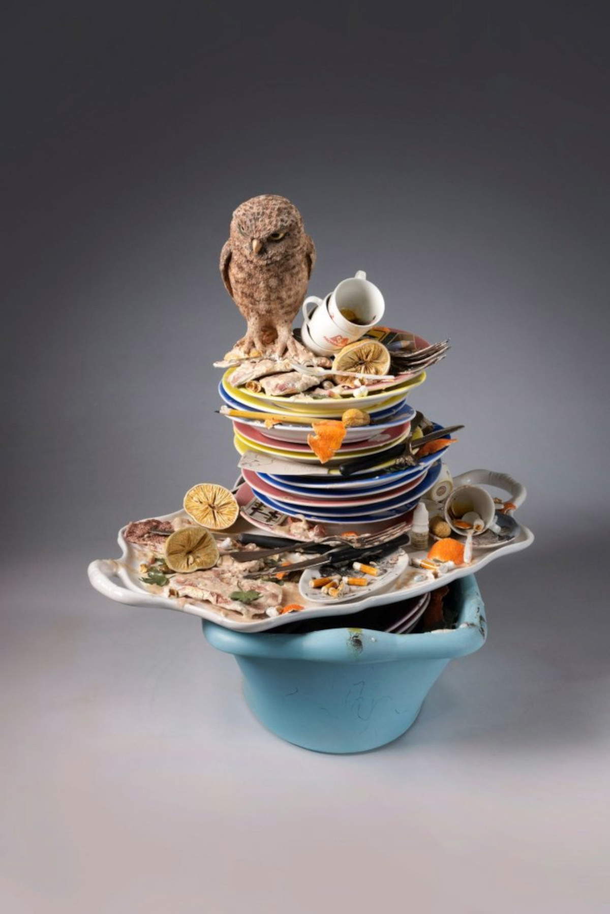 Bertozzi &amp; Casoni, Sparecchiatura (2025; polychrome ceramic; Property Bertozzi &amp; Casoni)