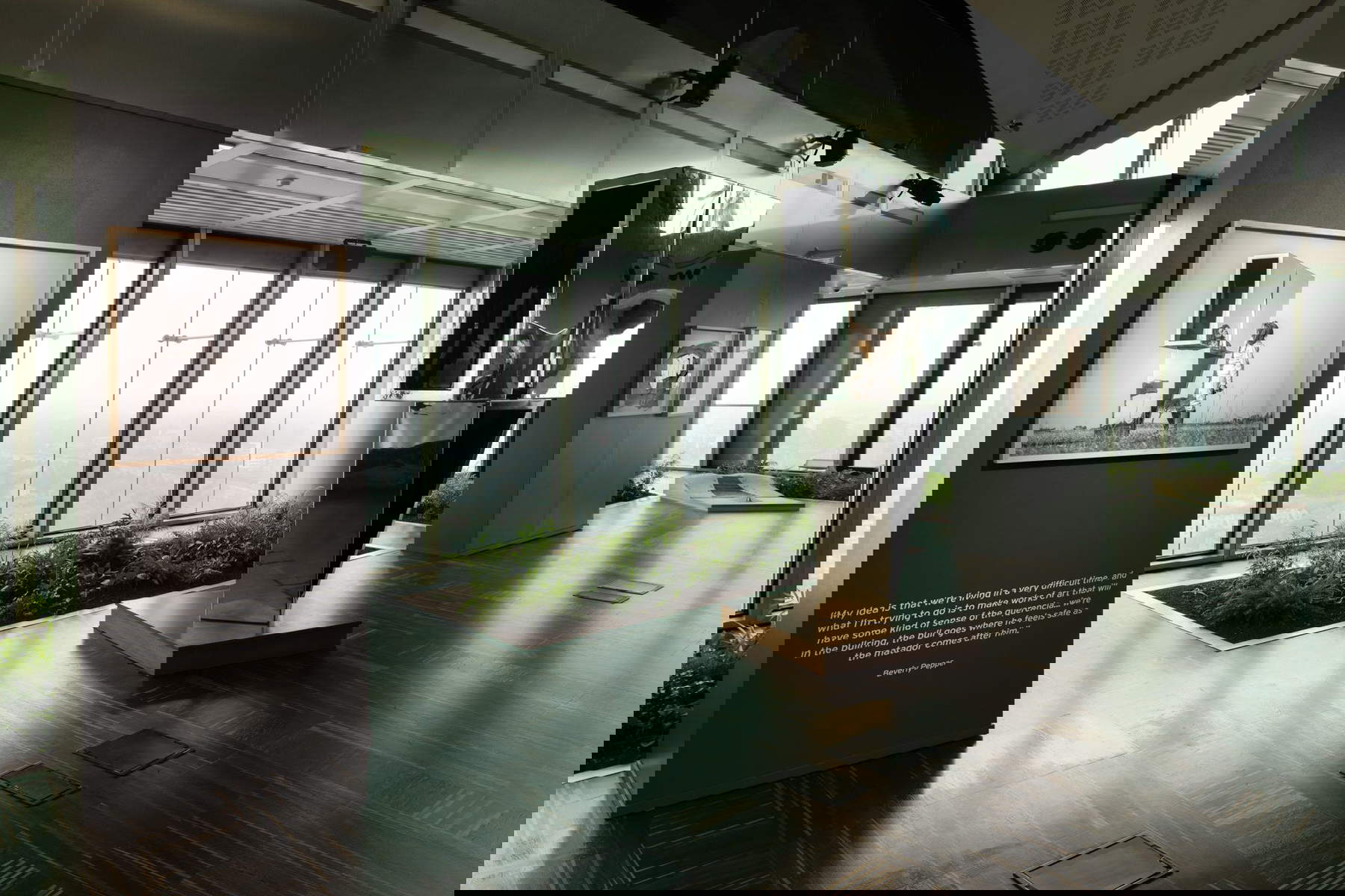 Beverly Pepper, Space Outside, vue de l'installation. Photo : Vincenzo Ruocco