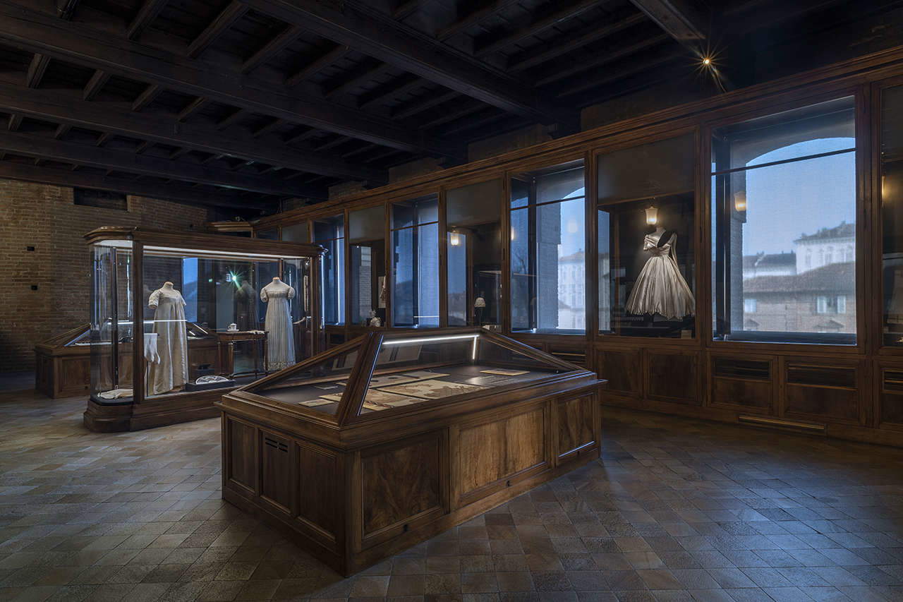 Bianco al Femminile : un voyage à travers les textiles et les traditions féminines au Palazzo Madama