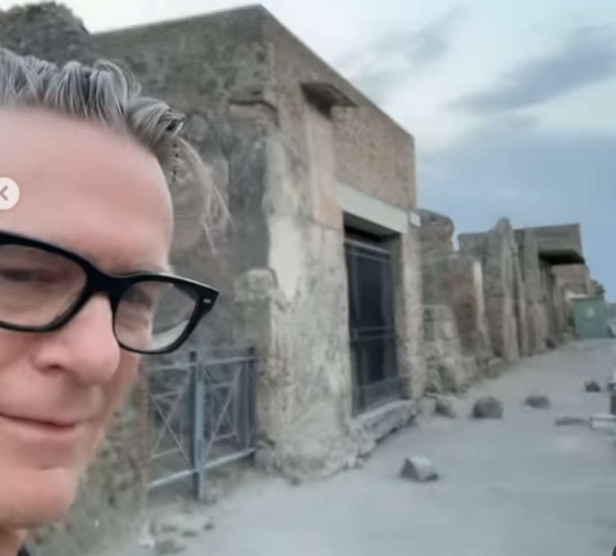 Bryan Adams in visita a Pompei