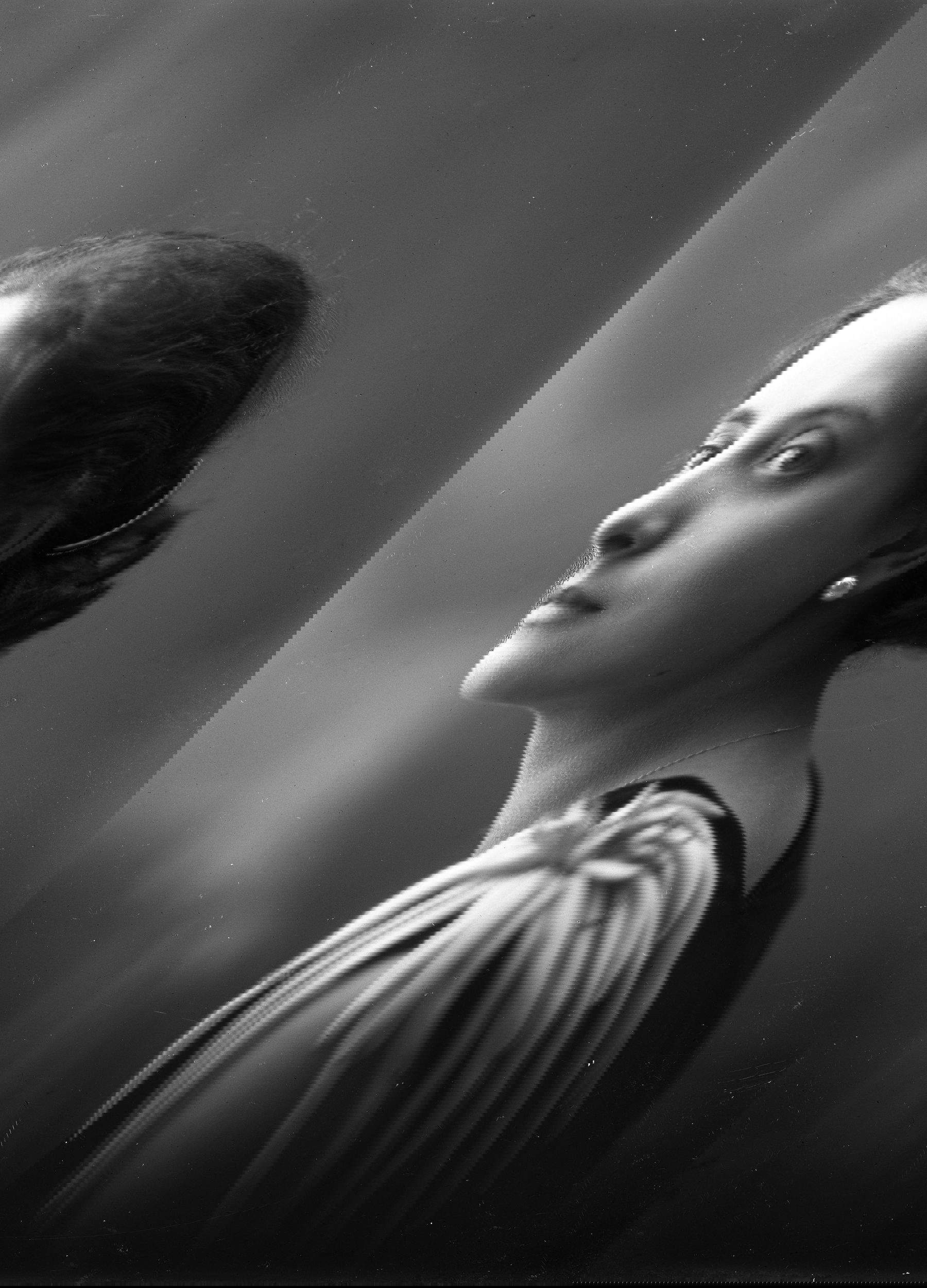 Carlo Armani, Ritratto di Maddalena Ferrari (1930)