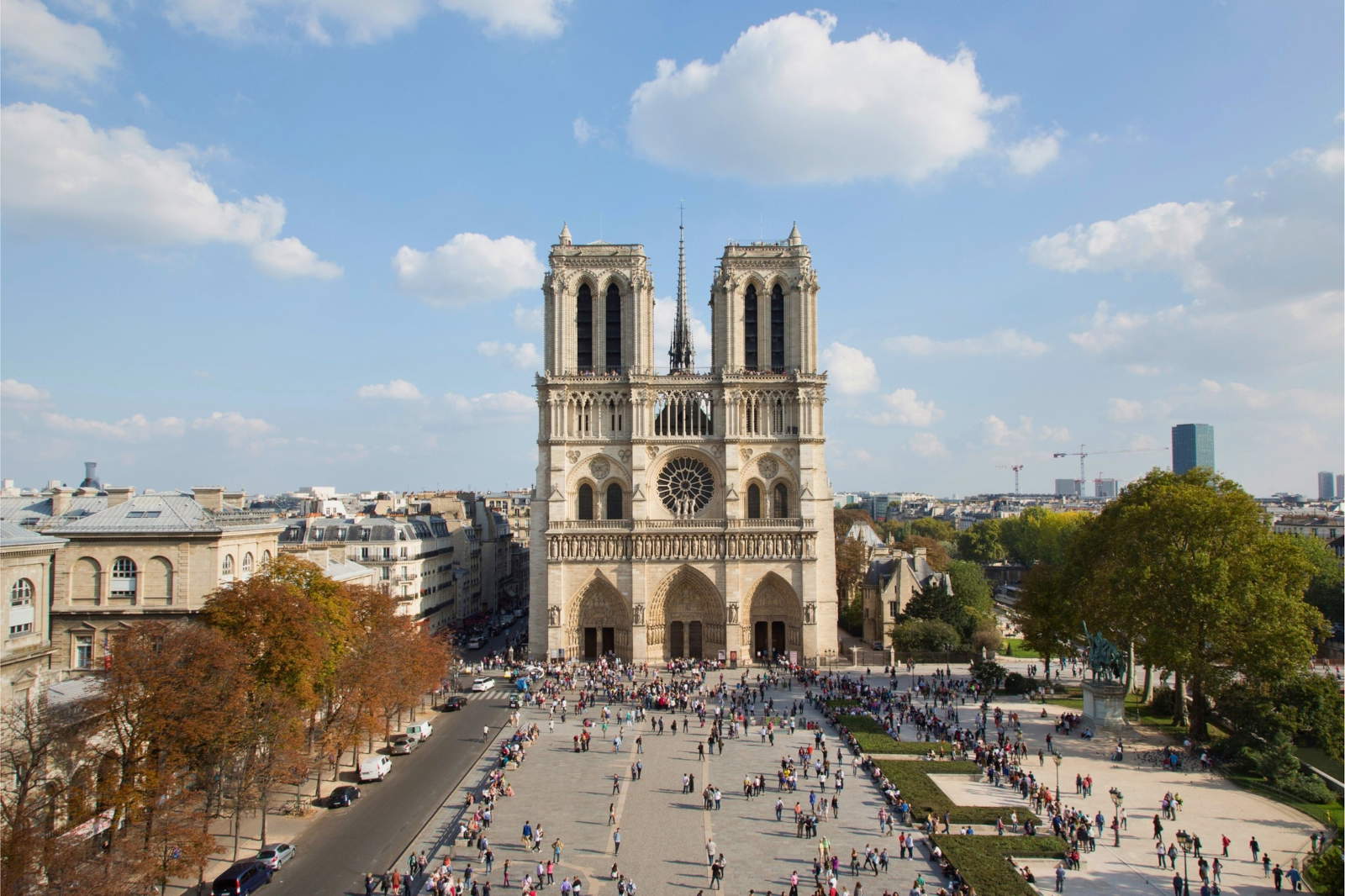 Paris, die Türme von Notre-Dame werden im Sommer 2025 mit einer völlig neu gestalteten Besucherroute wiedereröffnet