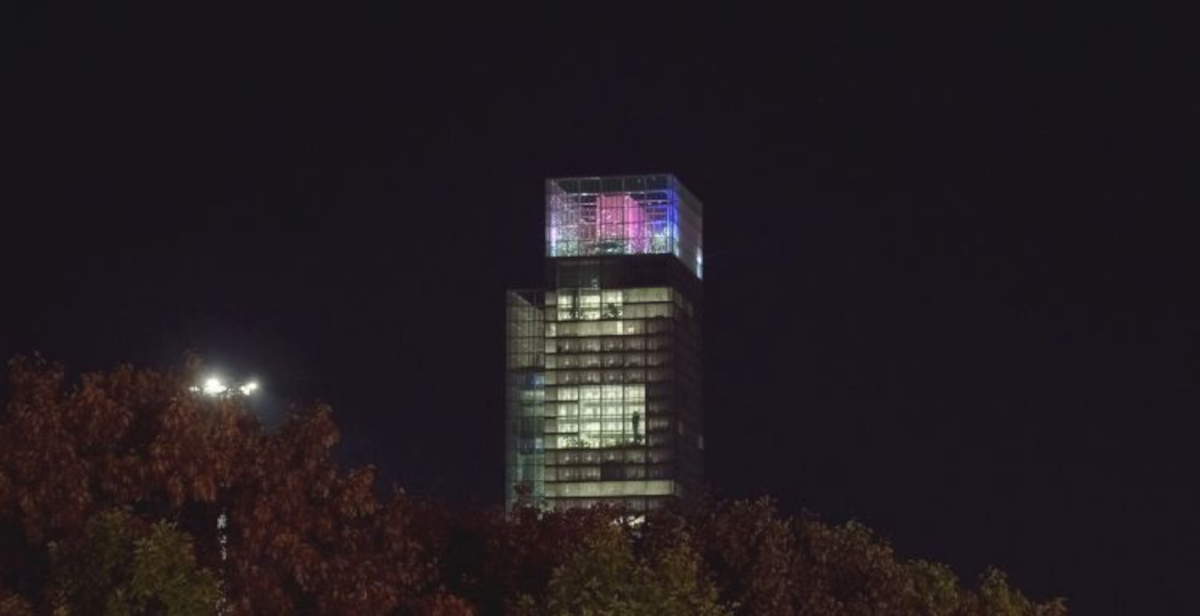 Chiara Camoni beleuchtet den Grattacielo Piemonte: das neue Licht von Luci d'Artista Chiara Camoni beleuchtet den Grattacielo Piemonte: das neue Licht von Luci d'Artista