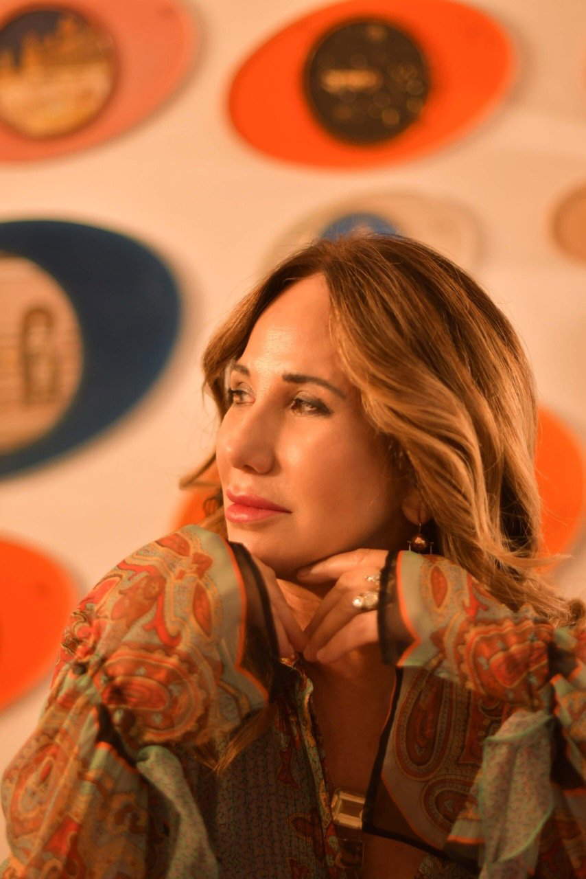 Chiara Dynys. Foto: Vincenzo Lucente Chiara Dynys. Foto: Vincenzo Lucente