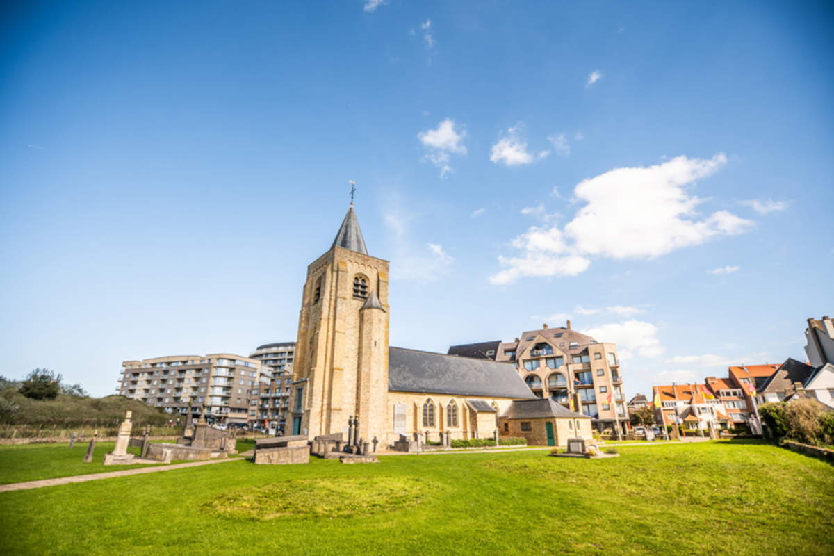 Chiesa di Nostra Signora delle Dune. Foto di Piet De Kersgieter