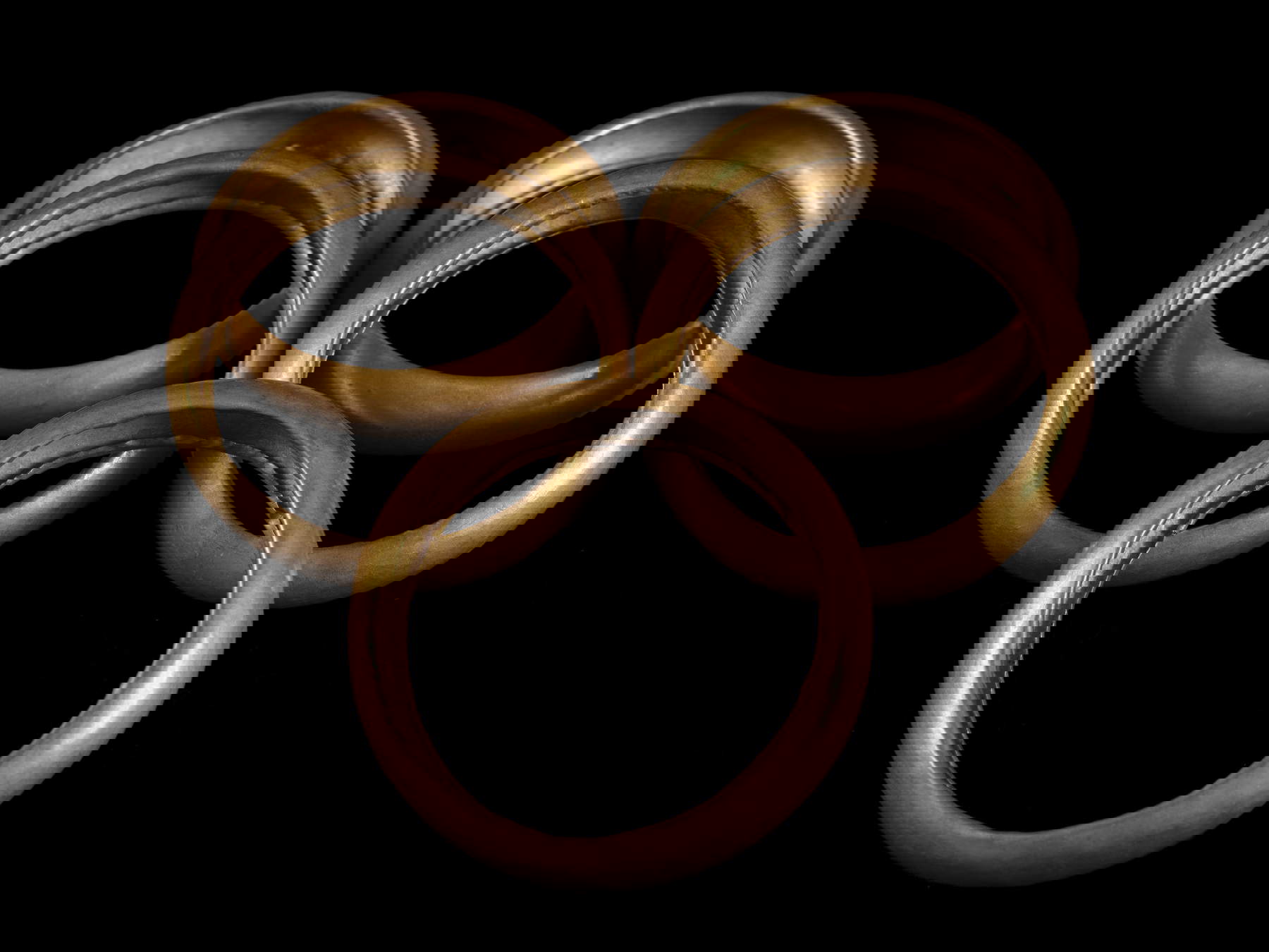 Cinque bracciali d'oro di Sekhemkhet (III dinastia, Antico Regno; oro; Il Cairo, Museo Egizio). Foto: Massimo Listri