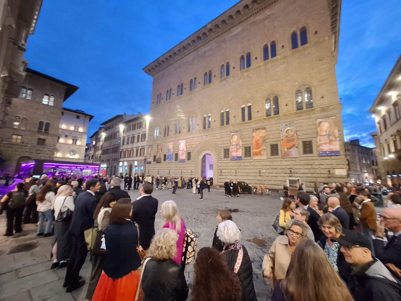 Florence, queues at Palazzo Strozzi for opening of Beato Angelico exhibition