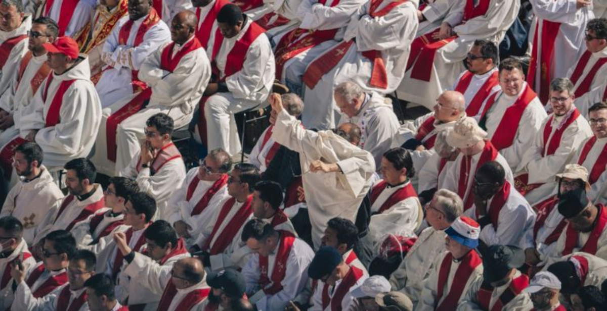 Tres grandes fotógrafos relatan Roma en el año jubilar entre espiritualidad y transformación