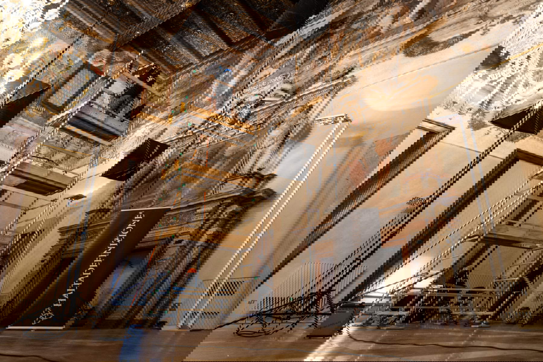 Haltadefinizione al lavoro