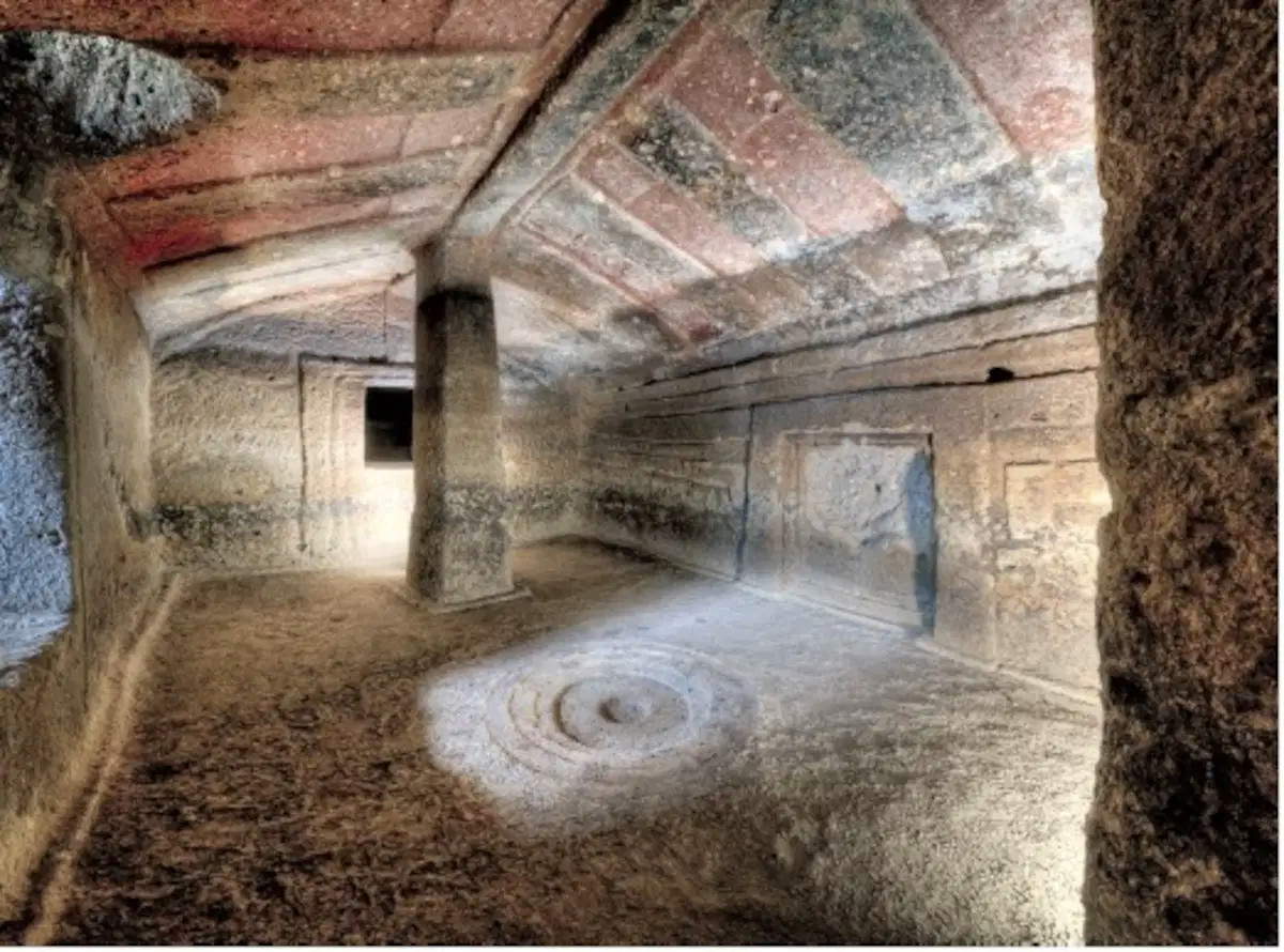 Le domus de janas della Sardegna sono ufficialmente Patrimonio Unesco: sono il 61° sito italiano 