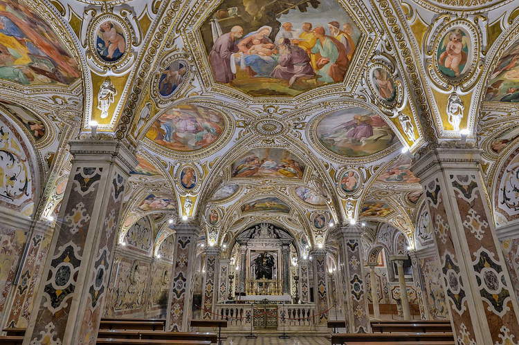 Cathédrale de Salerne, crypte. Photo : Marco Gasparro