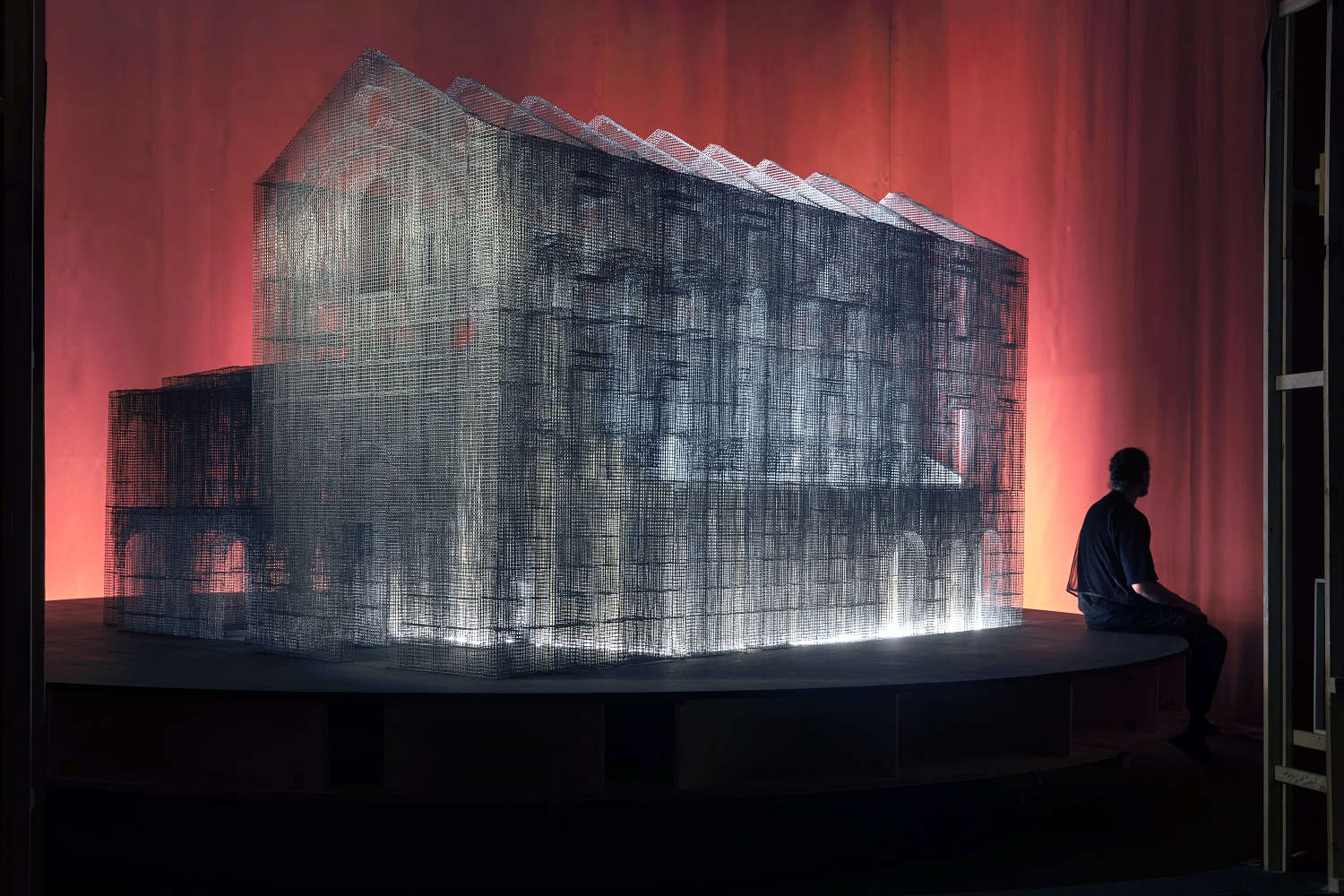 Bari, Edoardo Tresoldi will make a large wire mesh installation: here is the model