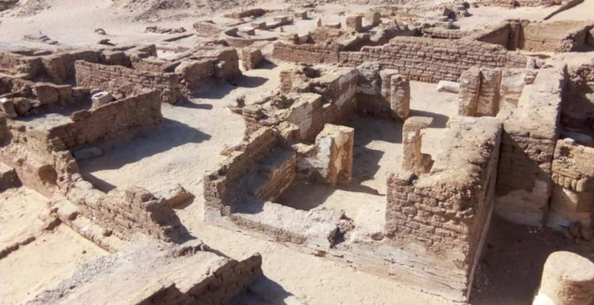 Ägypten, Ruinen einer koptischen Stadt in der Oase Ain al-Kharab entdeckt