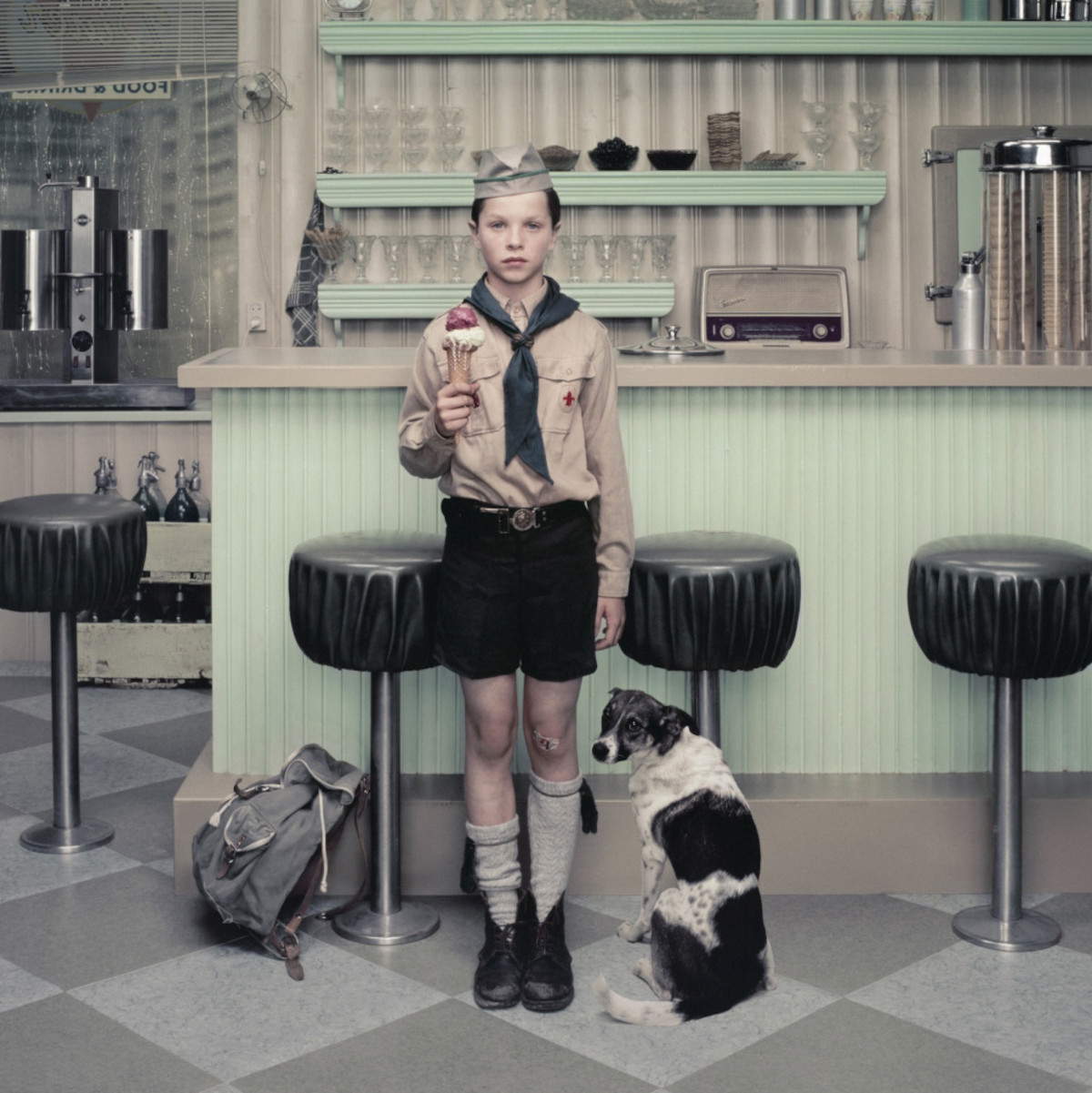 Erwin Olaf, Rain. The Ice Cream Parlor (2004) &copy; Estate Erwin Olaf. Su concessione di Ron Mandos Amsterdam