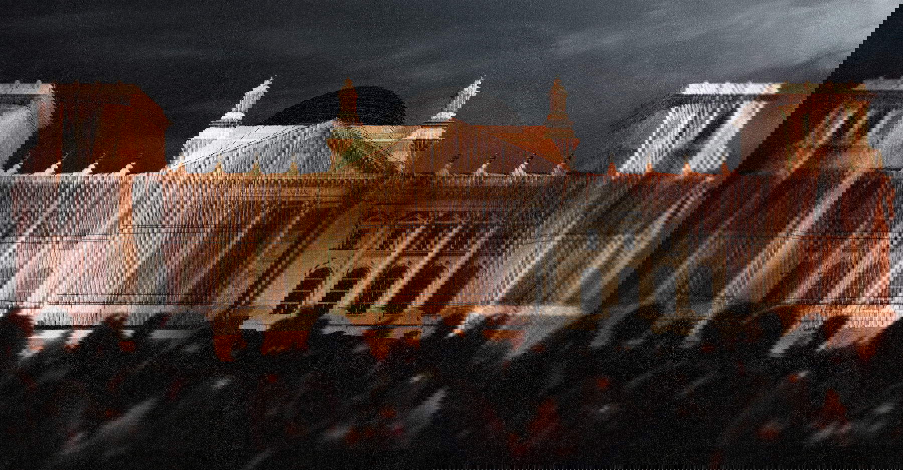 Thirty years ago, Christo packed the Reichstag: Berlin pays tribute to the work with an evening screening