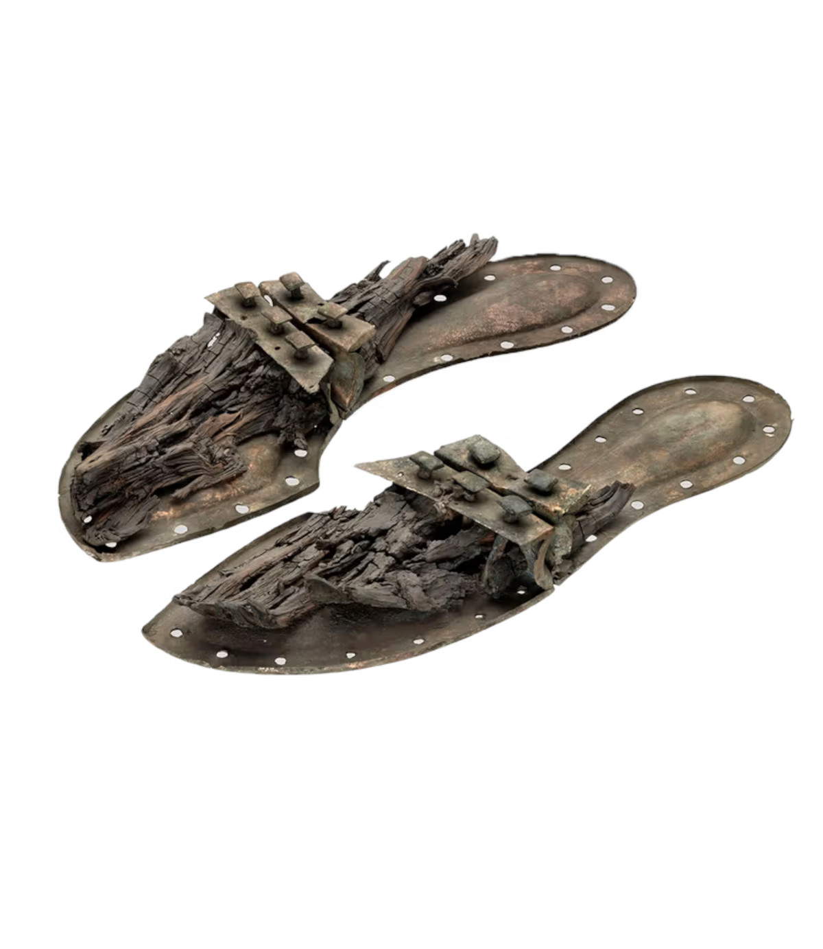 Un paio di sandali in bronzo (500-300 a.C.; Copenaghen, Danish National Museum)