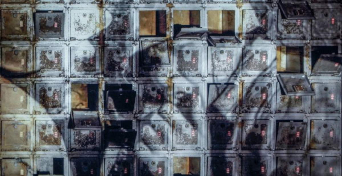 Fabio Mauri and the theme of oppression: an exhibition at the Triennale opens the centennial celebrations