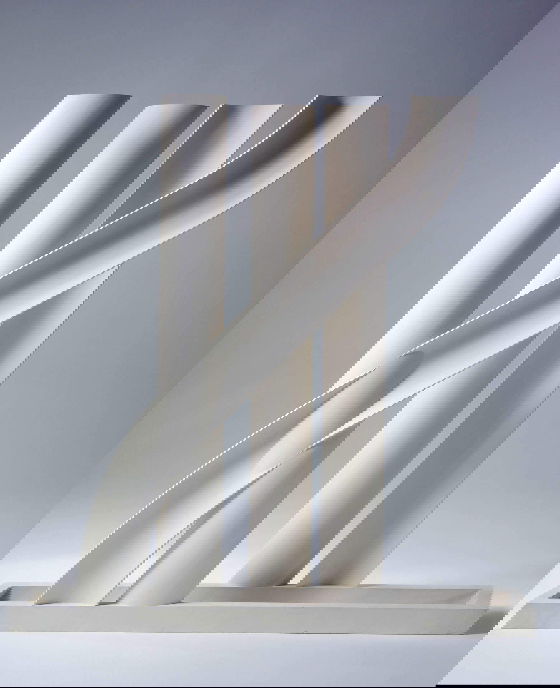 Fausto Melotti, Escultura nº 15 (1935; escayola, 76,5 x 69,5 x 8 cm; Turín, GAM - Galleria Civica d'Arte Moderna e Contemporanea) Fausto Melotti, Escultura nº 15 (1935; escayola, 76,5 x 69,5 x 8 cm; Turín, GAM - Galleria Civica d'Arte Moderna e Contemporanea)