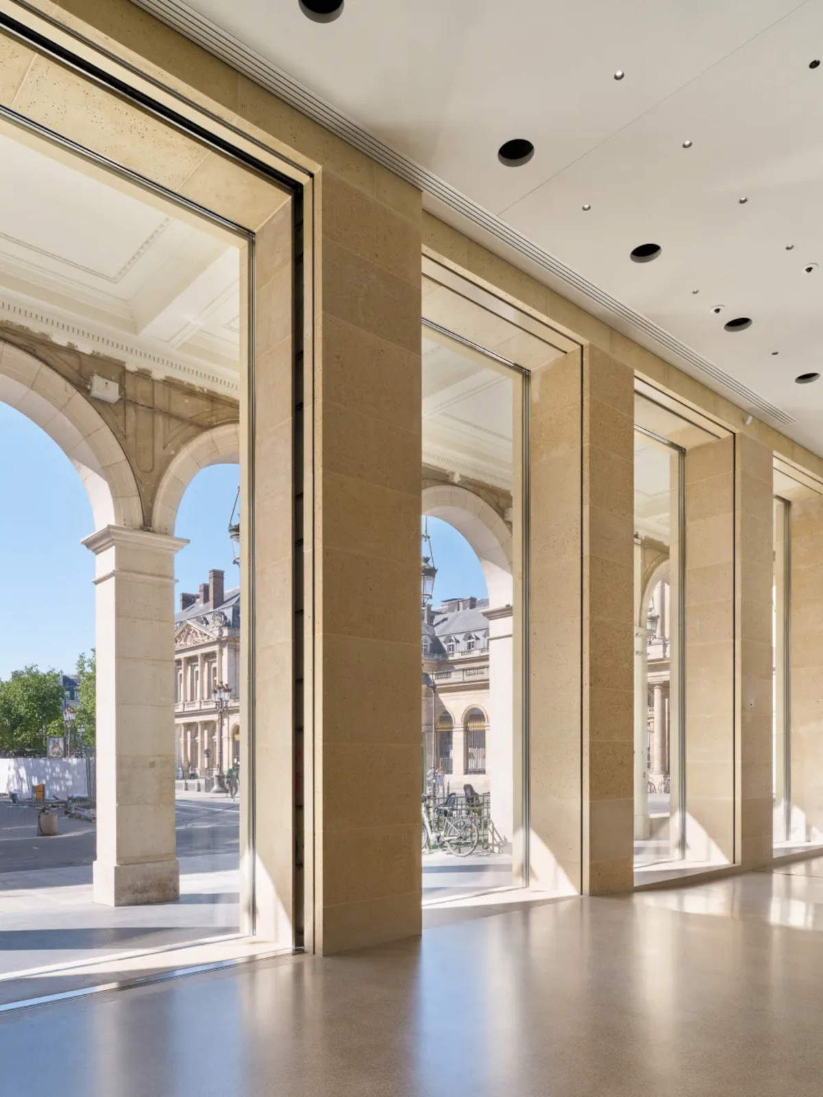 Fondation Cartier pour l'art contemporain, 2, Place du Palais-Royal, París &copy; Martin Argyroglo