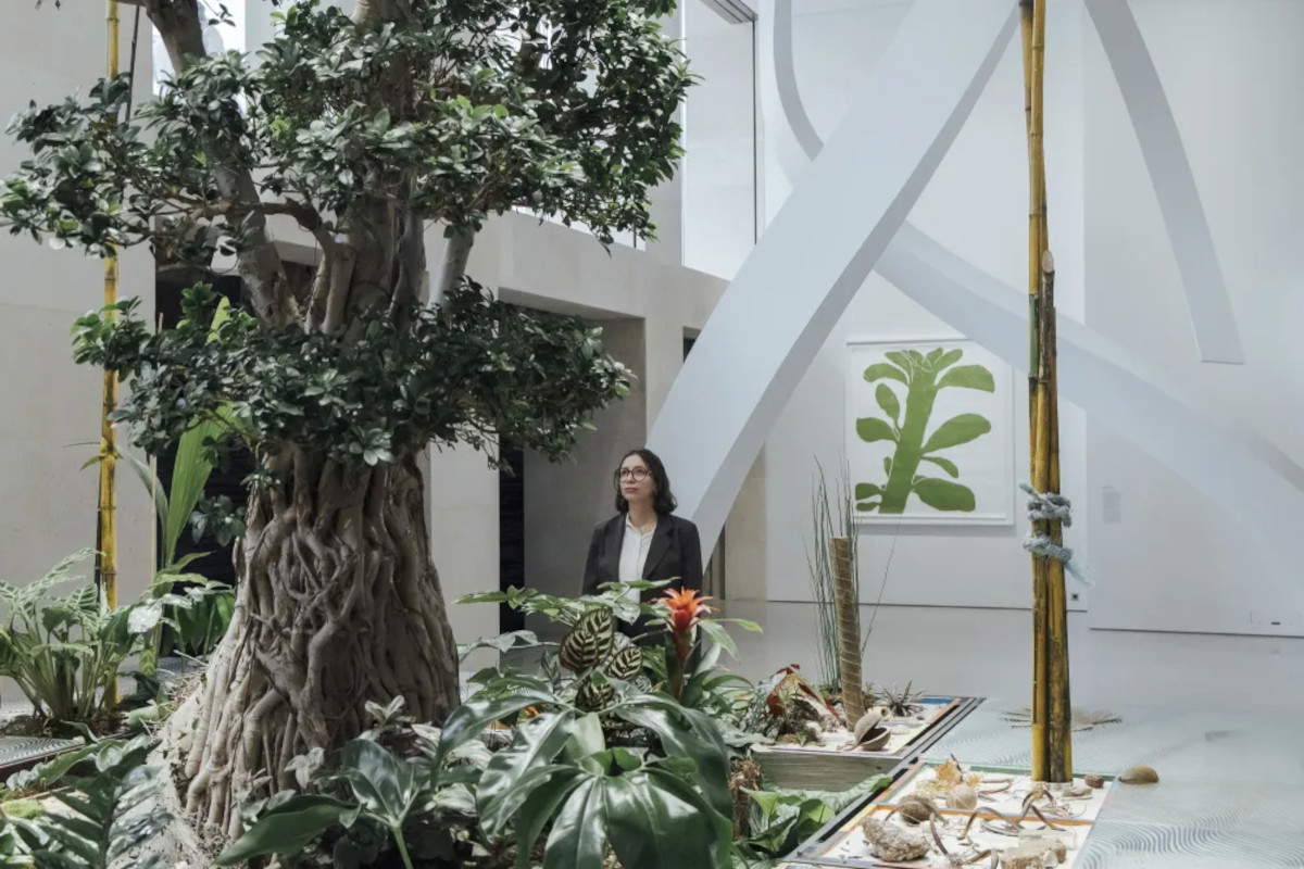 &copy; Luiz Zerbini, Luiz Zerbini, Natureza Espiritual da Realidade (detalle), 2012 &copy; Junya Ishigami, Sydney Cloud Arch, 2018 &copy; Junya. Ishigami+Associates &copy; Sant&iacute;dio Pereira, Sin t&iacute;tulo, 2021. Fotografía &copy; Cyril Marcilhacy