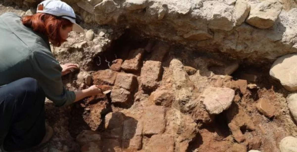 Découverte d'un four étrusque à Coriglia en Ombrie : le passé productif de la région d'Orvieto refait surface