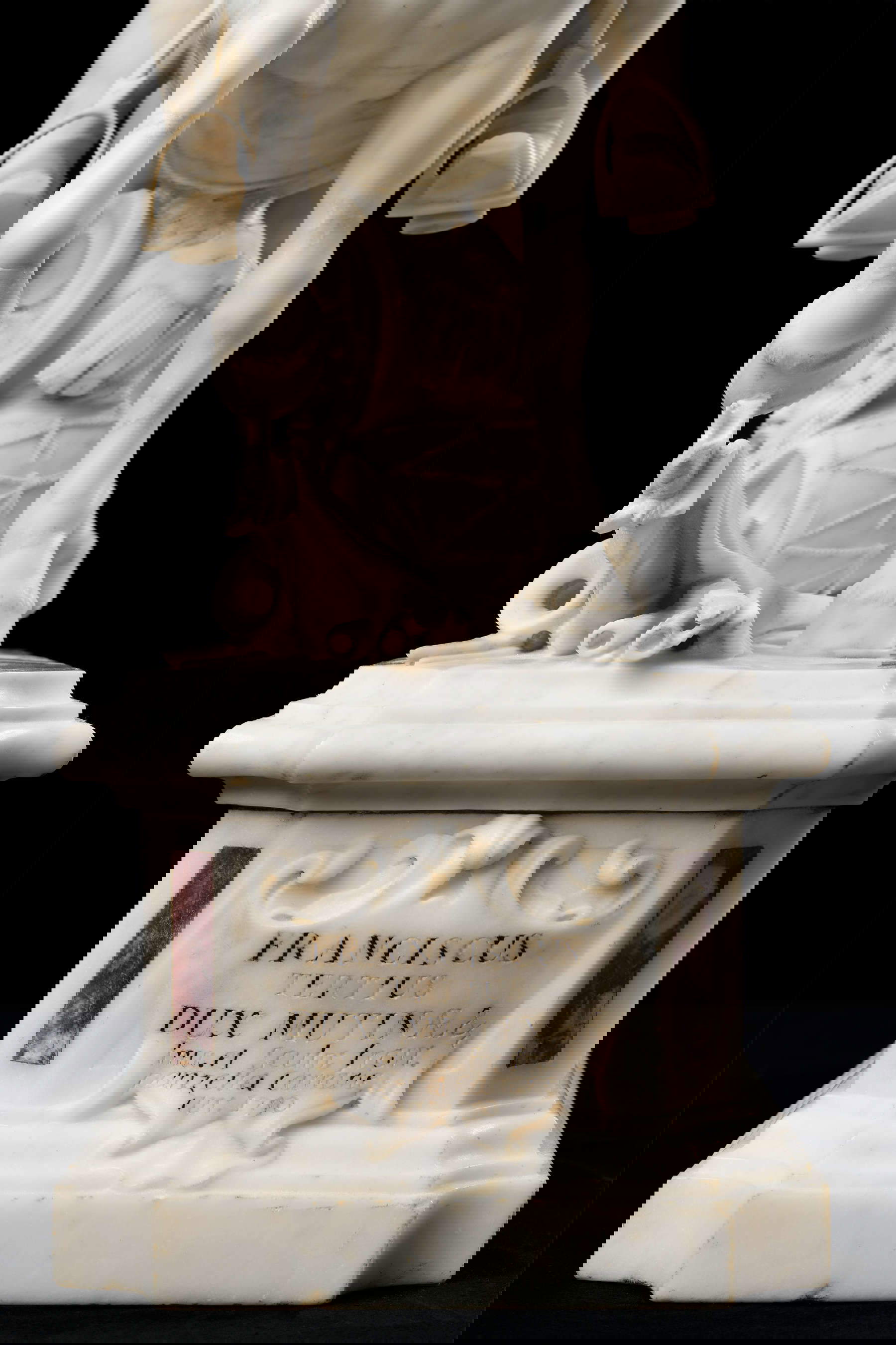 Francesco Antonio Panzetta Cassarini, Monument équestre à François III d'Este (1750 ; marbre, 71 x 47 x 22,5 cm) Francesco Antonio Panzetta Cassarini, Monument équestre à François III d'Este (1750 ; marbre, 71 x 47 x 22,5 cm)