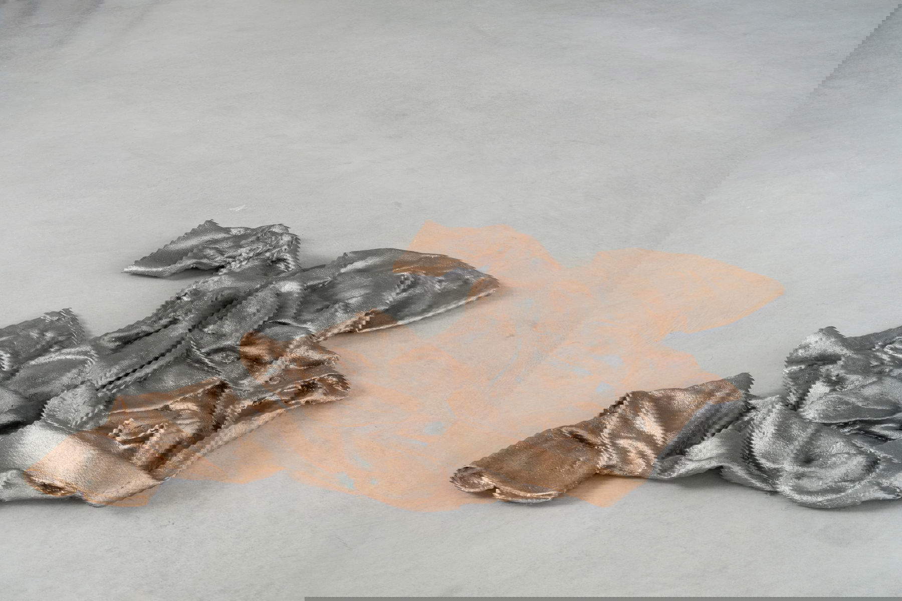 Francesco Gennari, Come una farfalla (in montagna) (2018; natural cast bronze, 94 &times; 64 &times; 7 cm) Courtesy of the artist and Ciaccia Levi, Paris - Milan