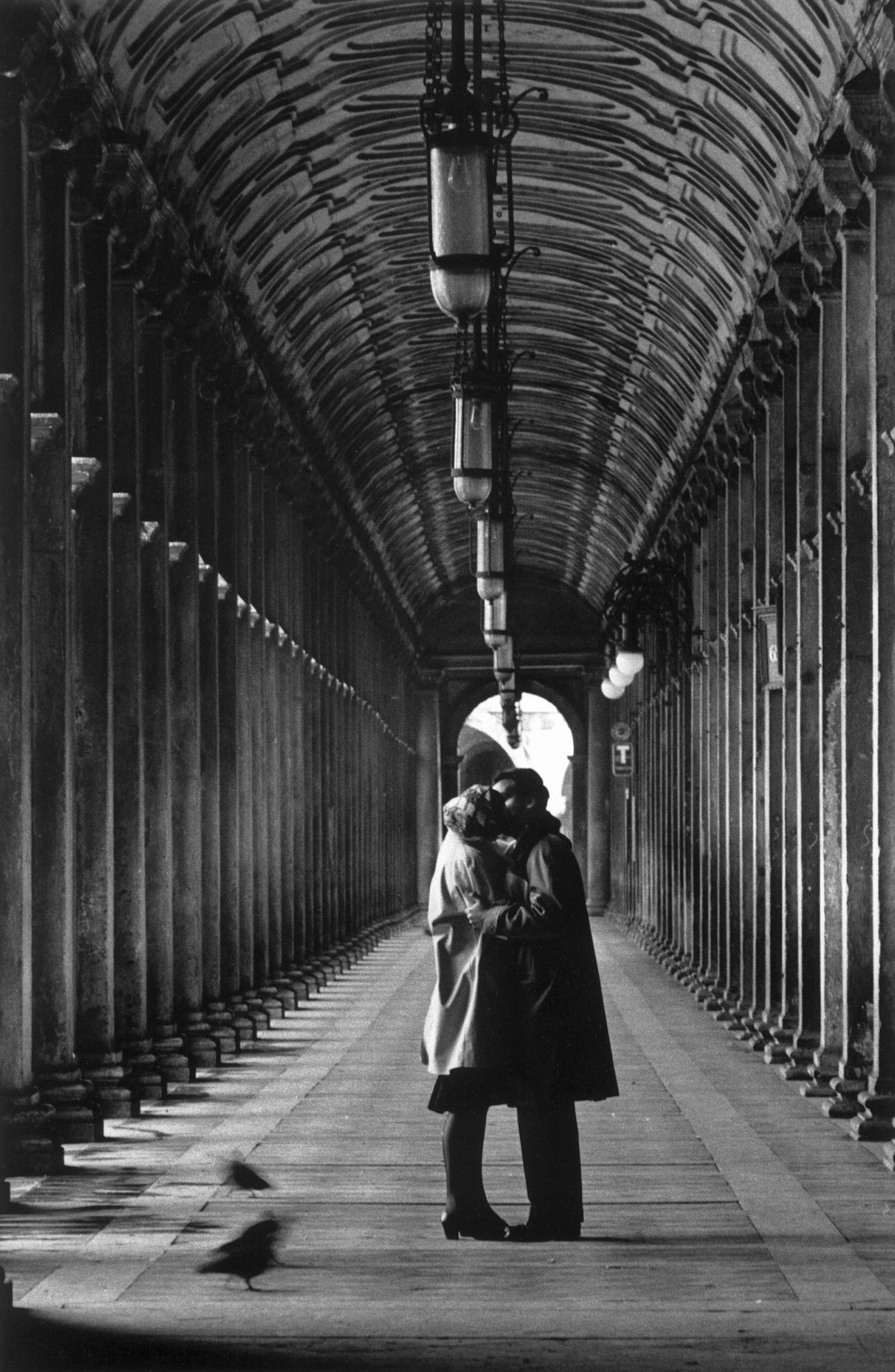 Gianni Berego, Piazza San Marco (1960; Venezia). &copy; Gianni Berengo Gardin, su concessione di Fondazione Forma per la Fotografia Milano / Contrasto Roma.