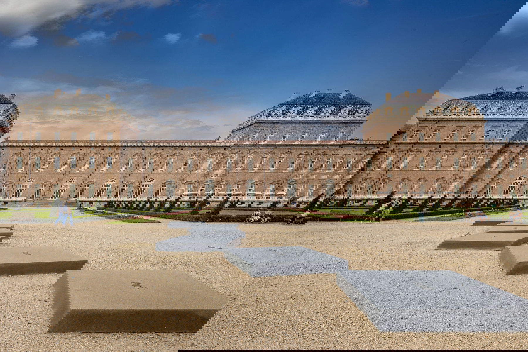 Giovanni Anselmo, Dove le stelle si avvicinano di una spanna in più, Venaria Reale