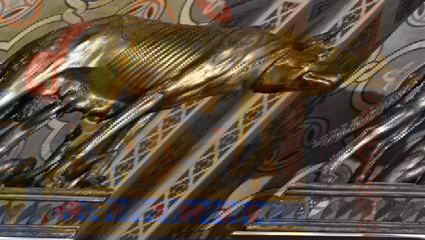 Giovanni di Turino, Lupa con Gemelli (1429-1430; bronzo; Siena, Museo Civico di Siena) Foto: Museo Civico di Siena