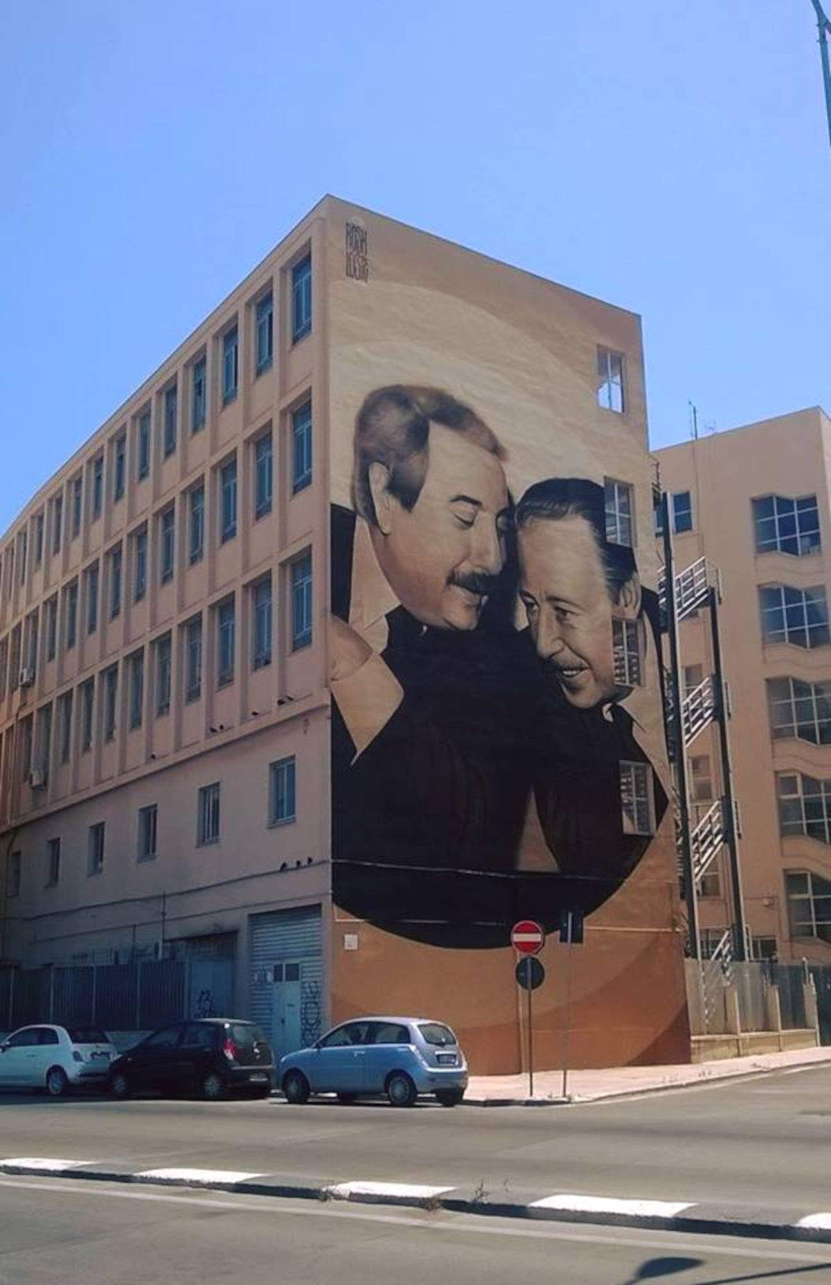 L'opera di street art realizzata a Palermo da Rosk &amp; Loste. Foto: Alessandrobottone